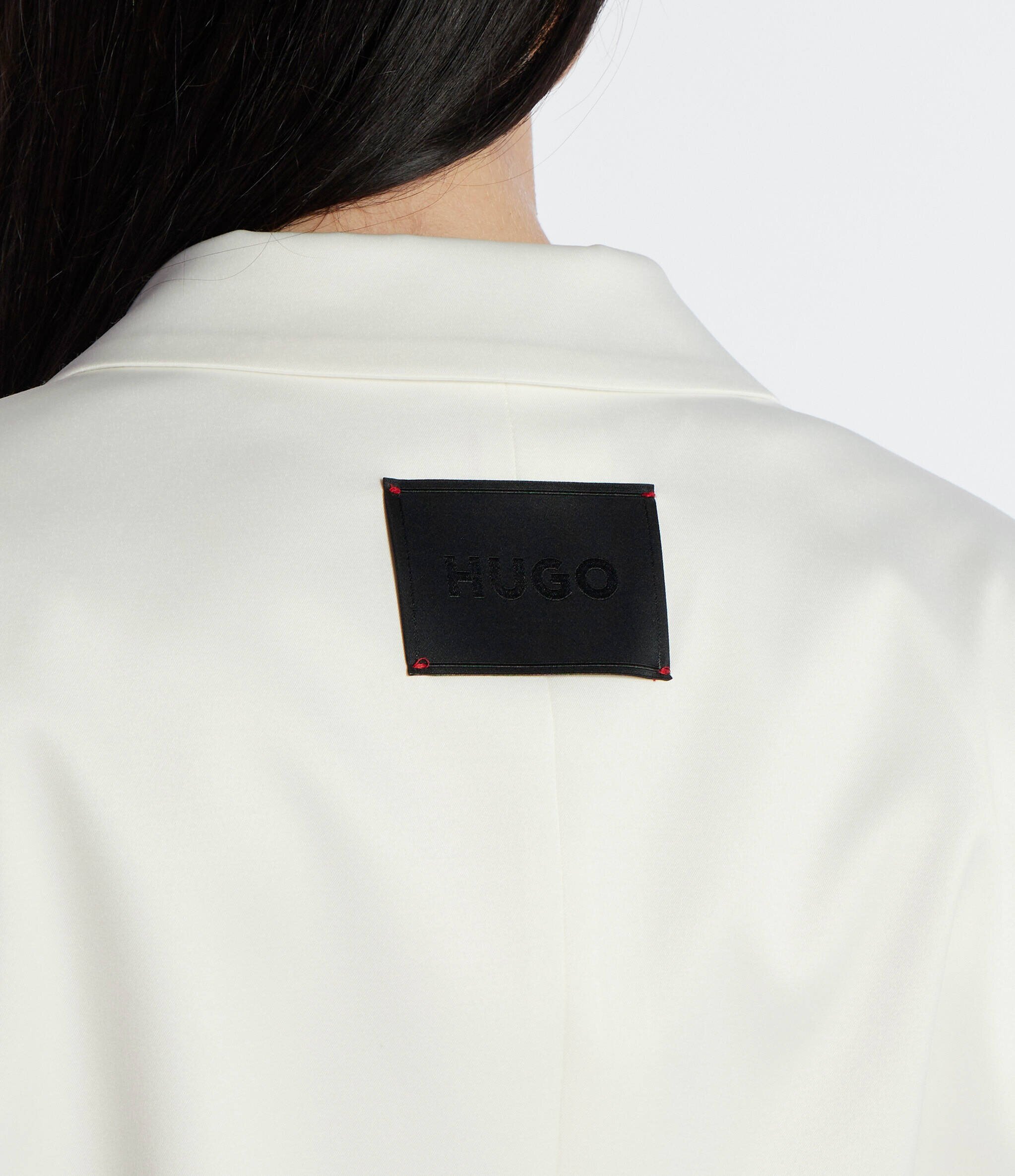 Hugo Sacou Alsatin-1 | Regular Fit cu adaos de lână