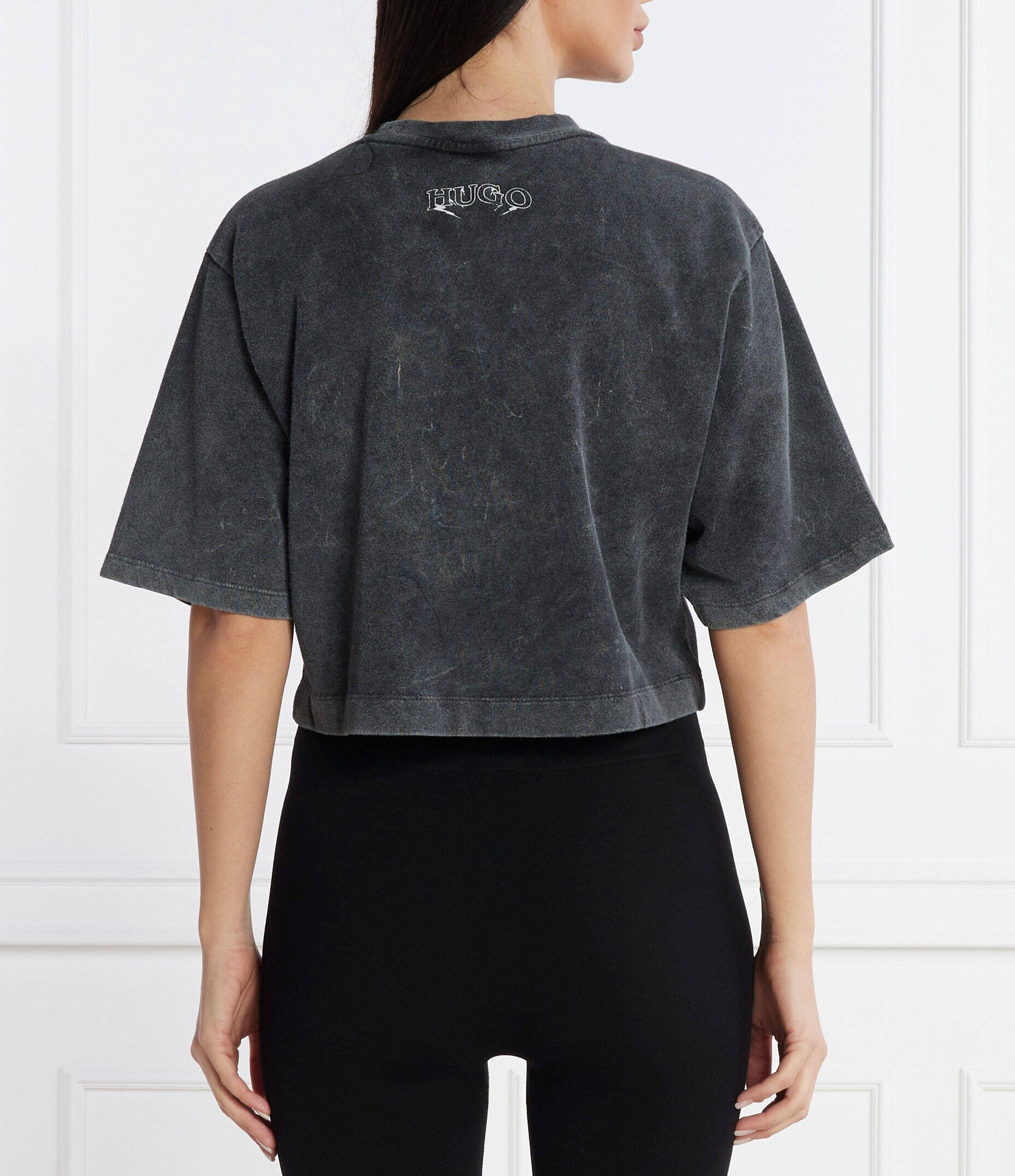 Hugo Tricou Dakadia | Cropped Fit