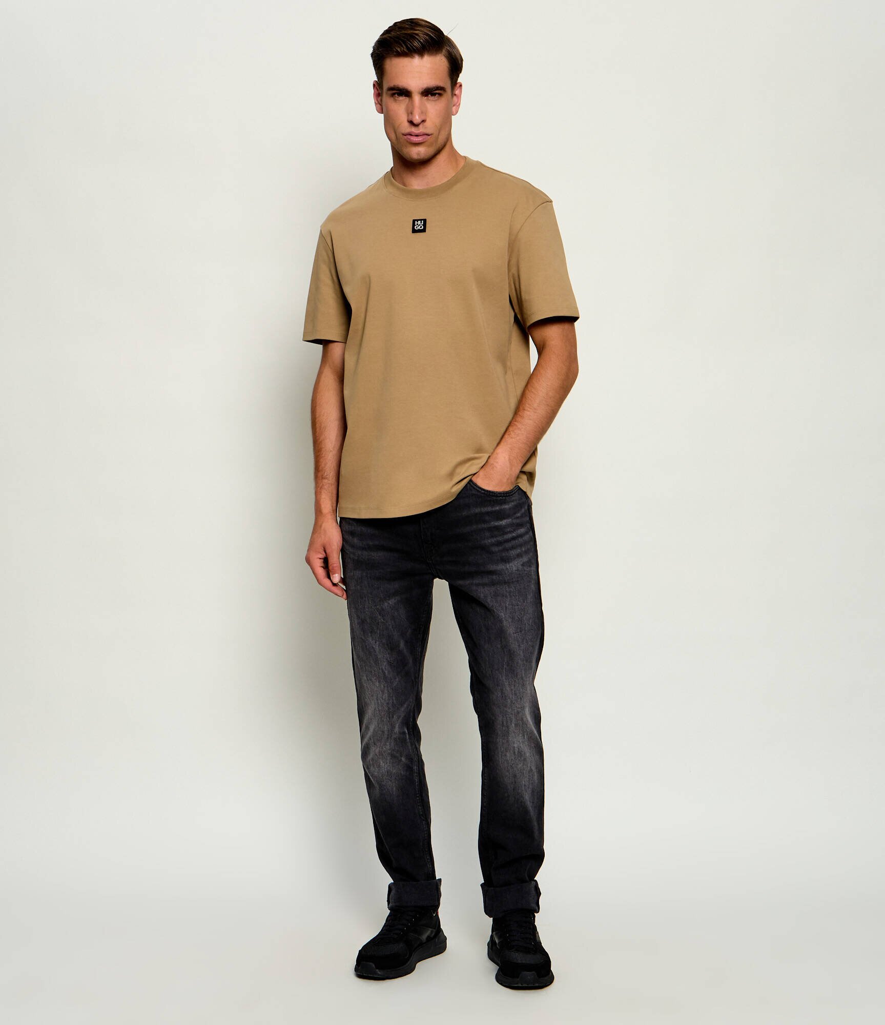 Hugo Tricou Dalile | regular fit