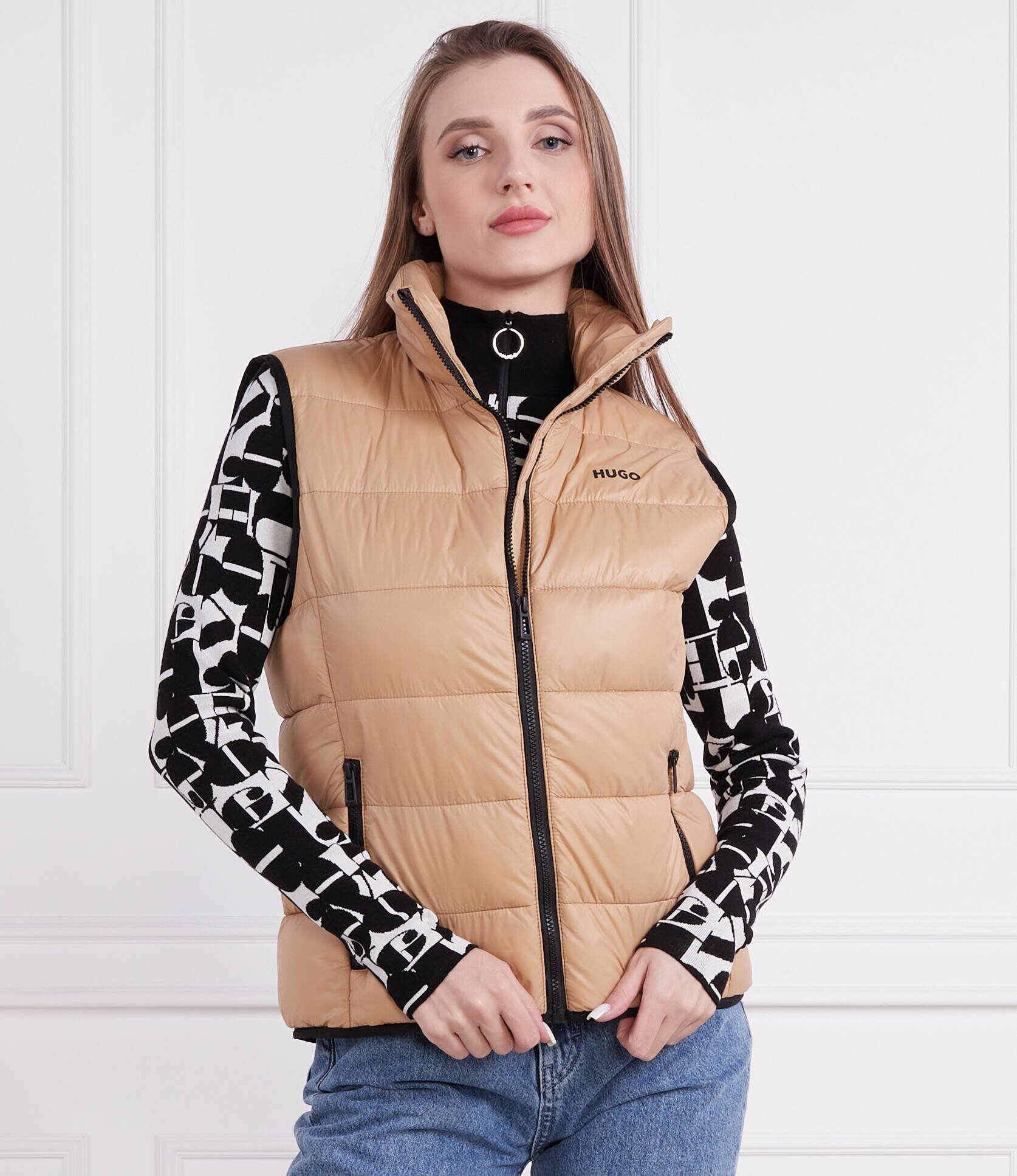 Hugo Vestă Fandicia-1 | Regular Fit