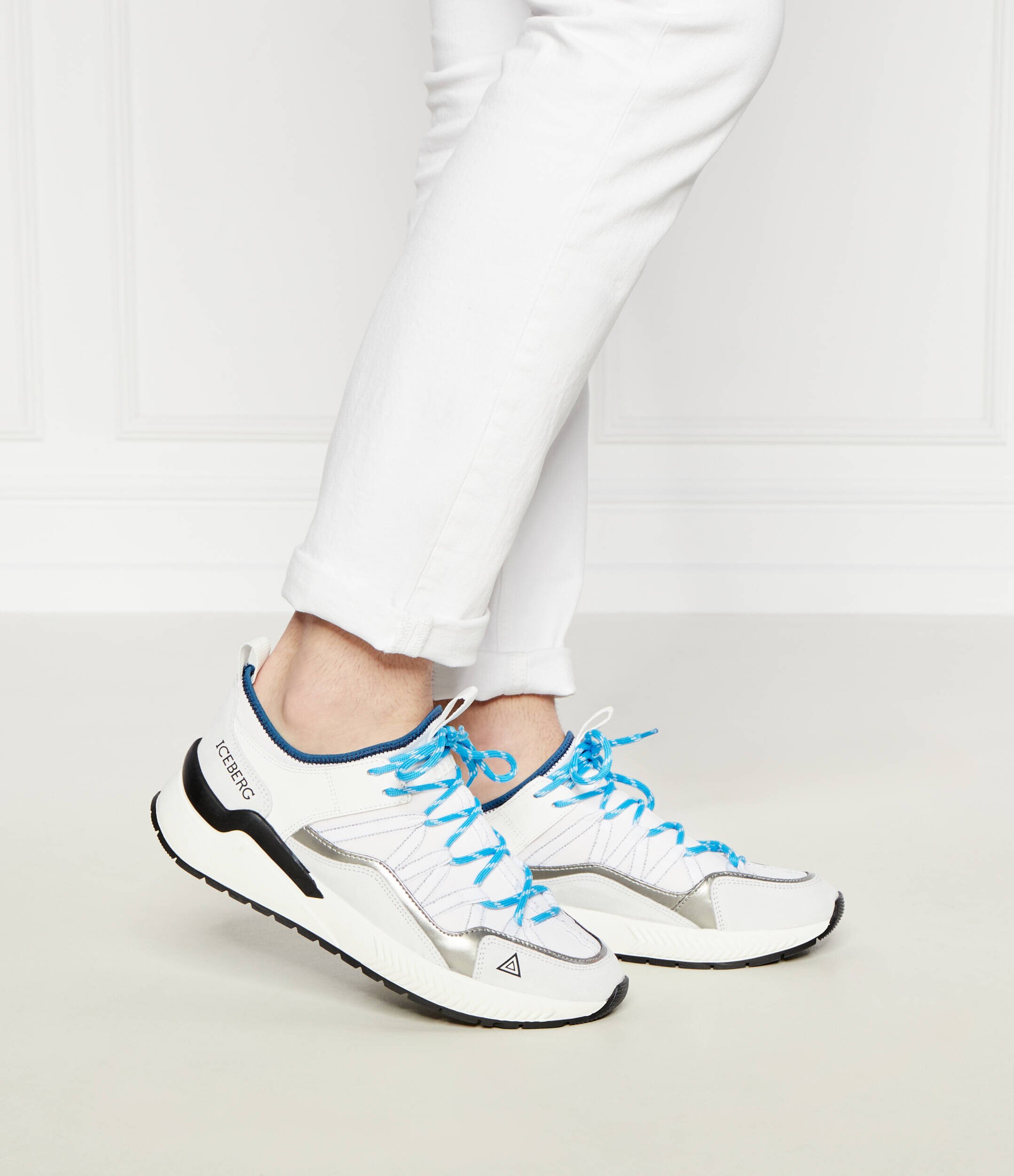 Iceberg Skórzane sneakers COMB.SNOW