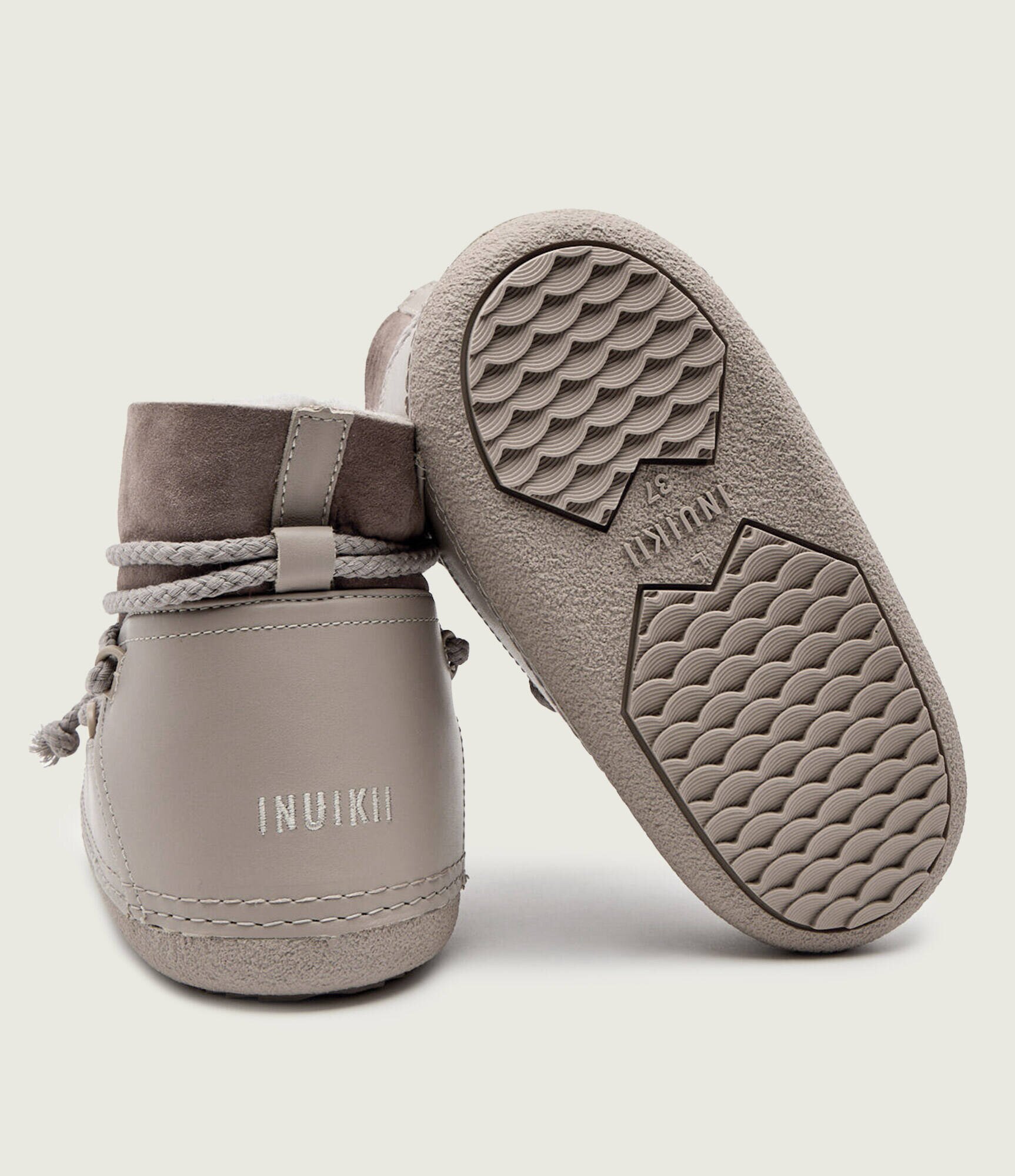 Inuikii Bocanci Classic | piele întoarsă
