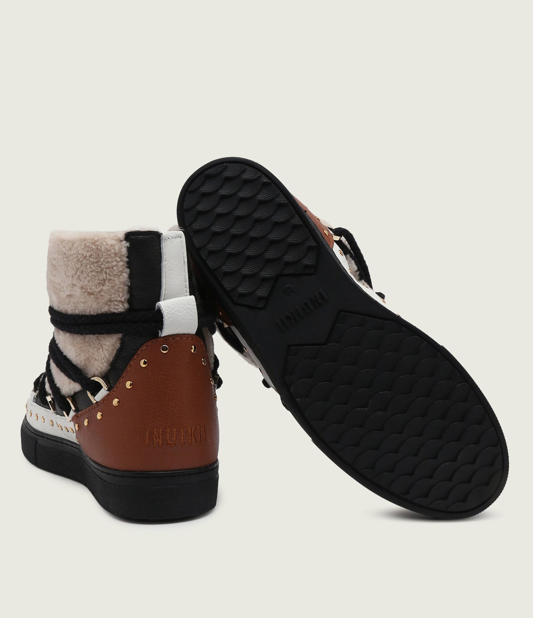 Inuikii Bocanci Curly Rock | shearling | skóra | lână