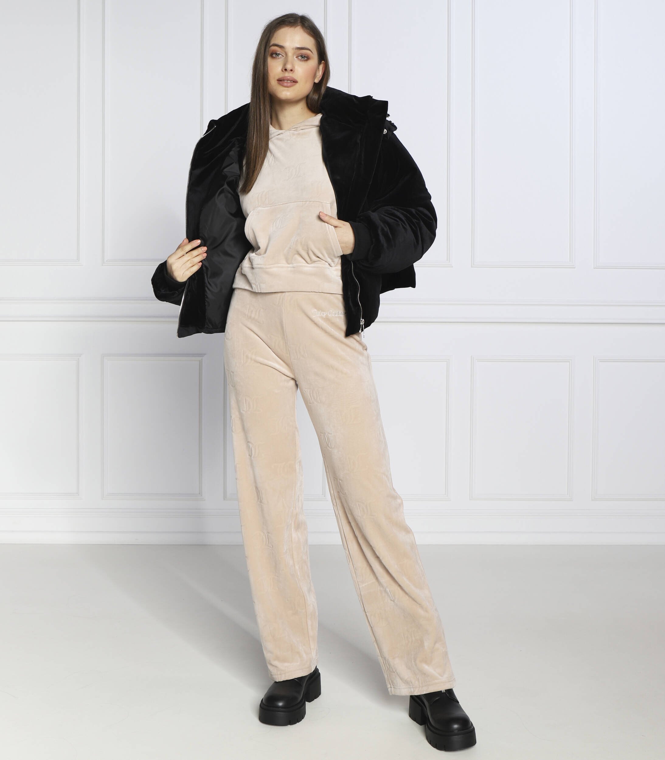 Juicy Couture Pantaloni de trening CAREY | Slim Fit