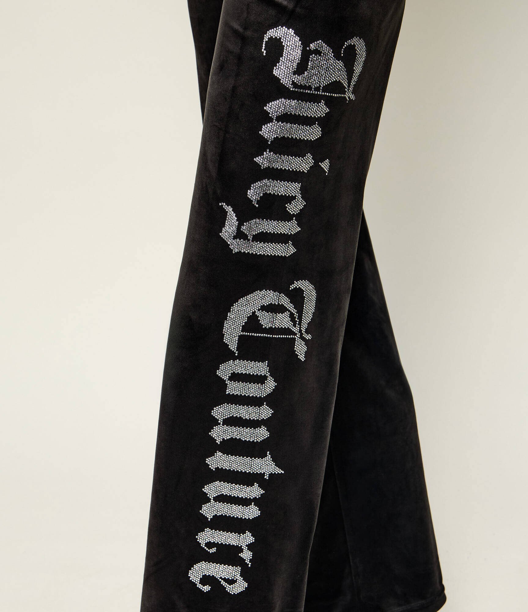 Juicy Couture Pantaloni de trening Old Gothic | Straight fit
