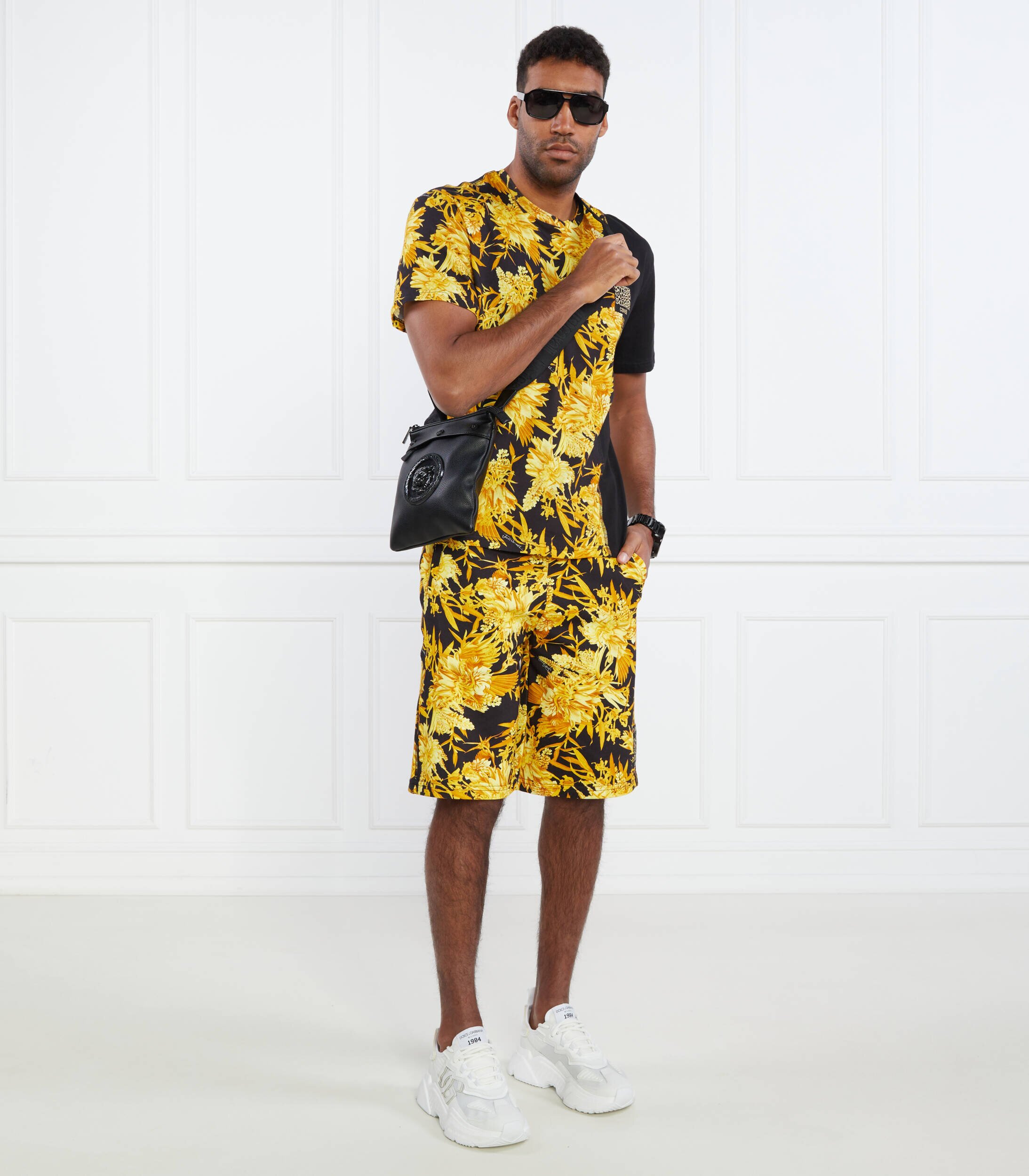 Just Cavalli Pantaloni scurți BIS FLOWER | Regular Fit