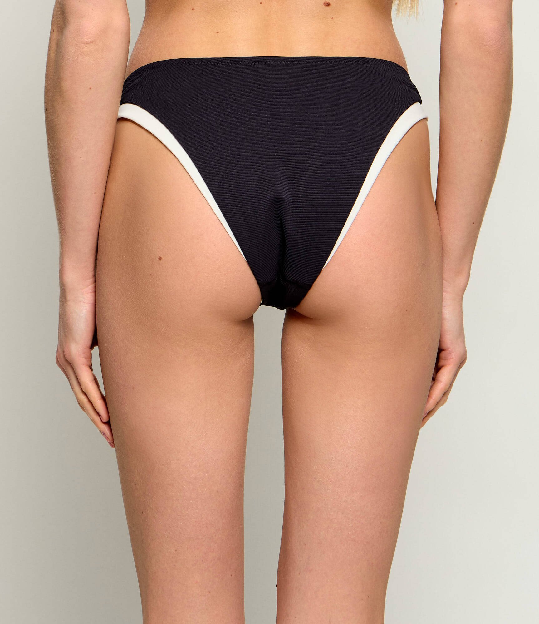 Karl Lagerfeld Jeans Slip de baie Signature Cheeky