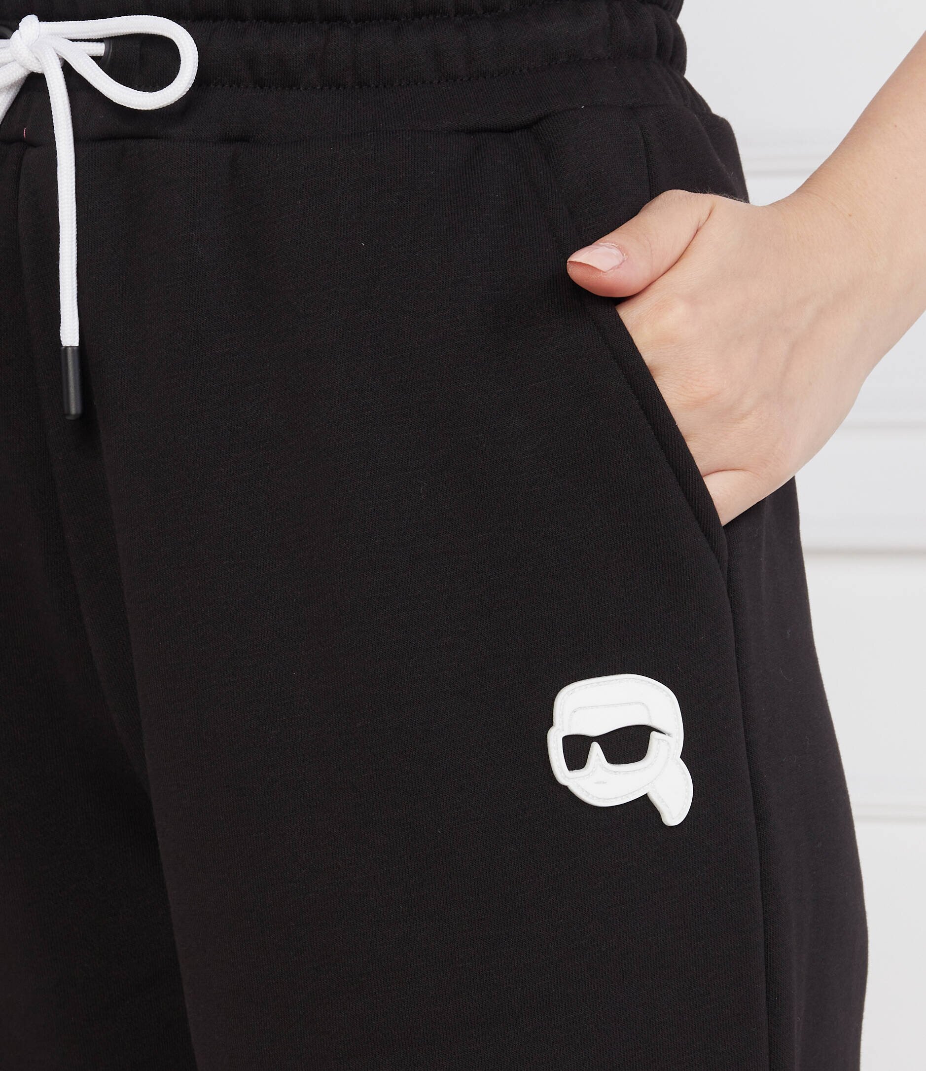 Karl Lagerfeld Pantaloni de trening ikonik 2.0 | Loose fit