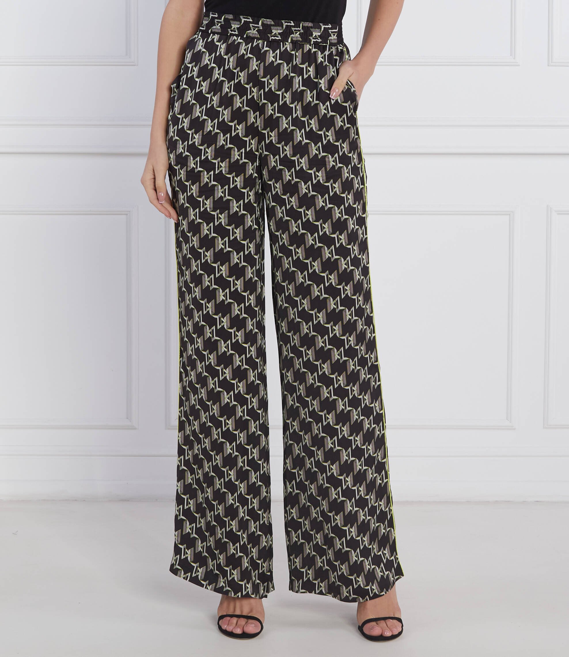Karl Lagerfeld Pantaloni PRINTED MONOGRAM | flare fit | high waist