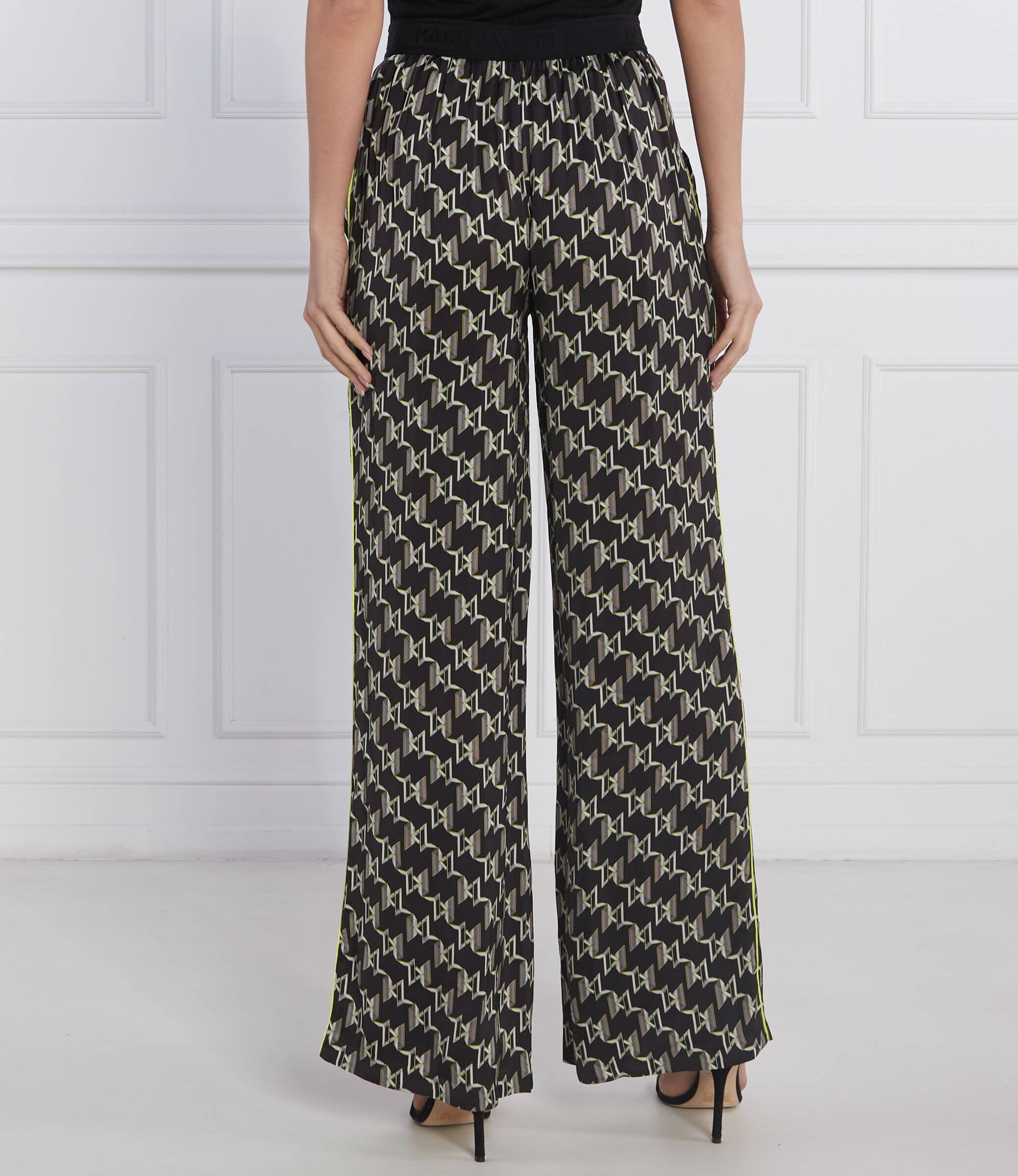 Karl Lagerfeld Pantaloni PRINTED MONOGRAM | flare fit | high waist