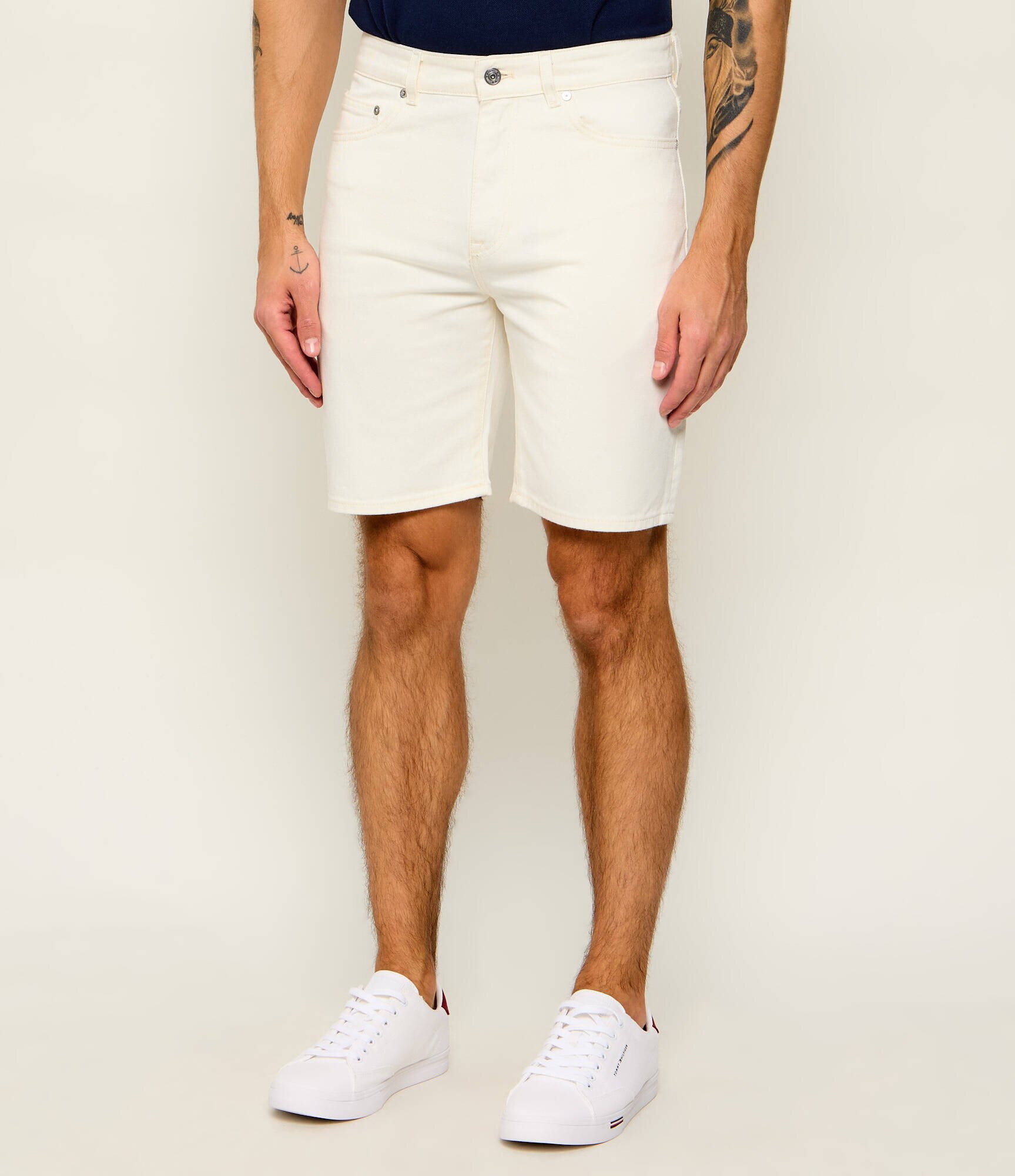 Lacoste De blugi pantaloni scurți | Straight fit