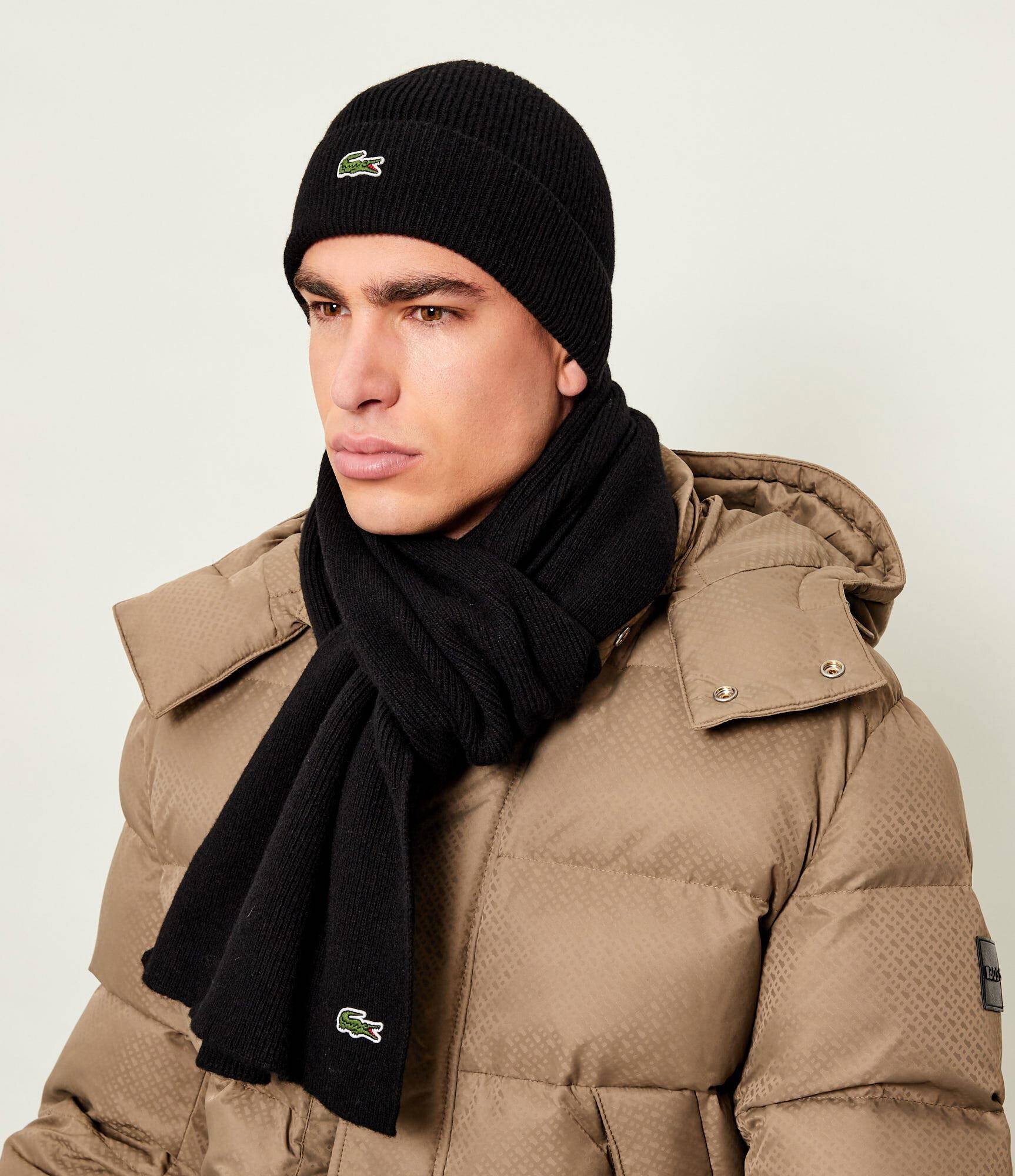 Lacoste De lână șal + căciulă