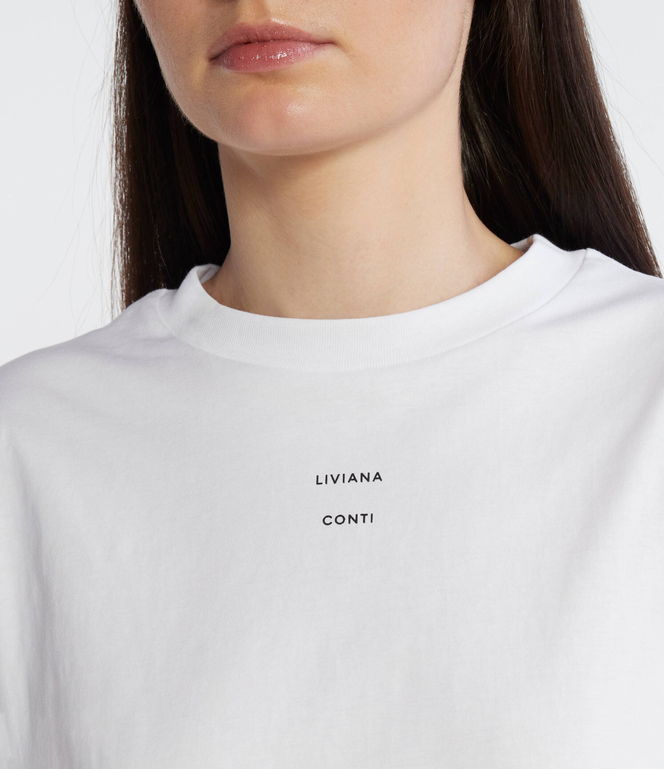 Liviana Conti Tricou | Cropped Fit