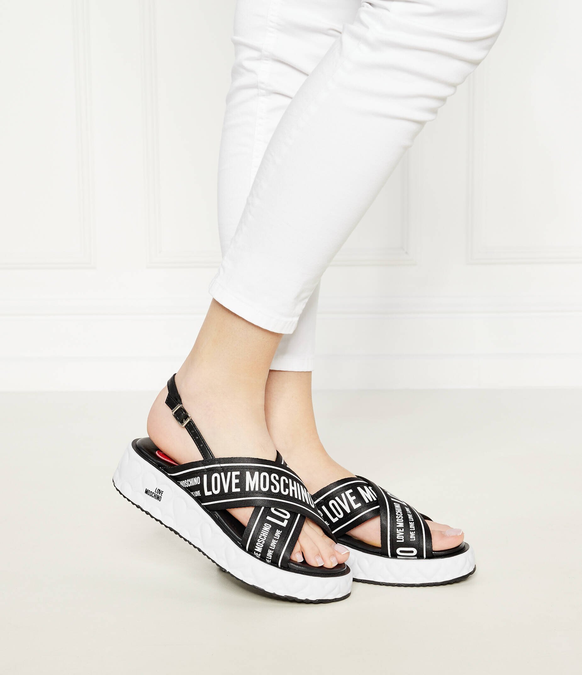 Love Moschino De piele sandale