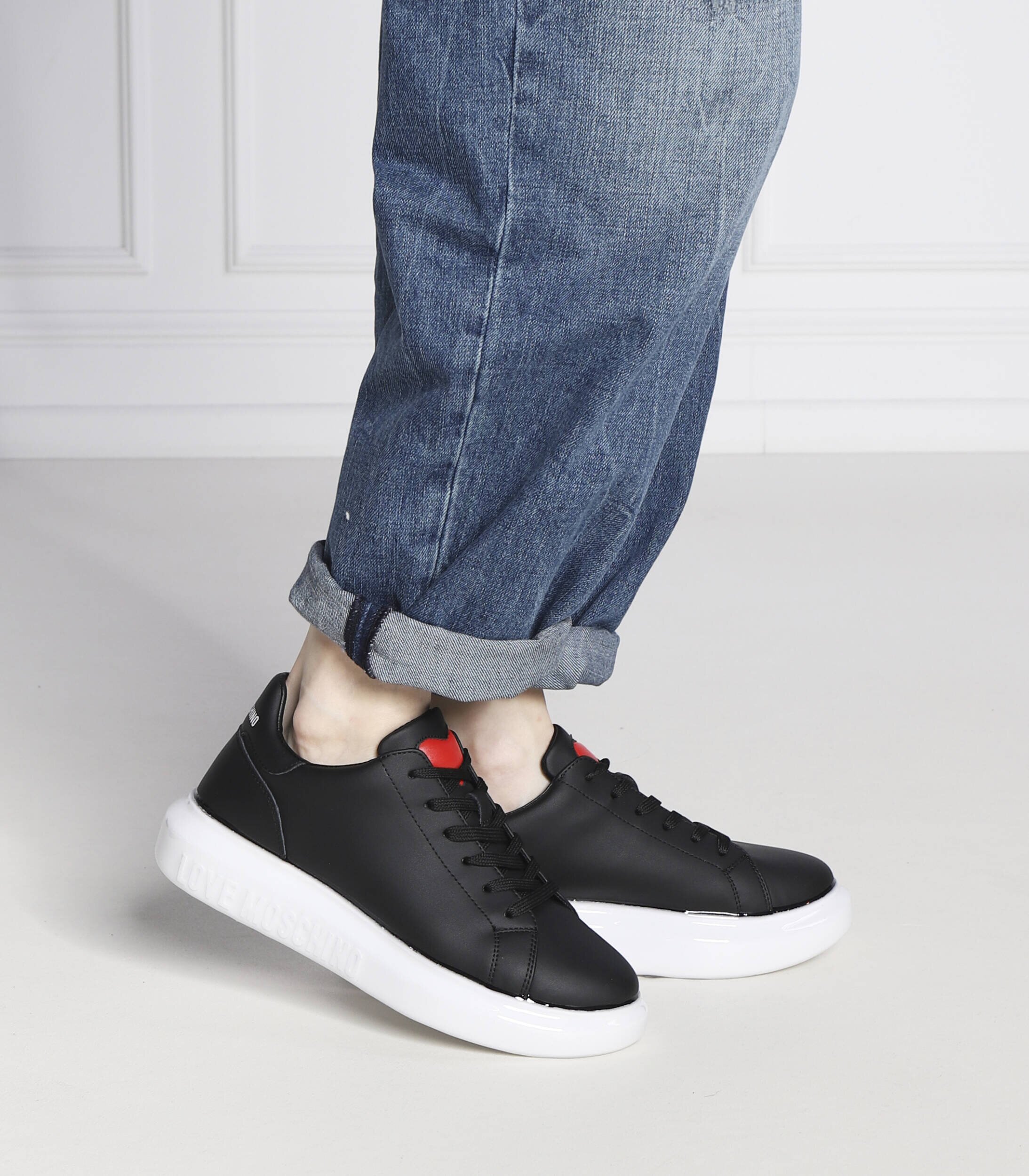 Love Moschino De piele teniși