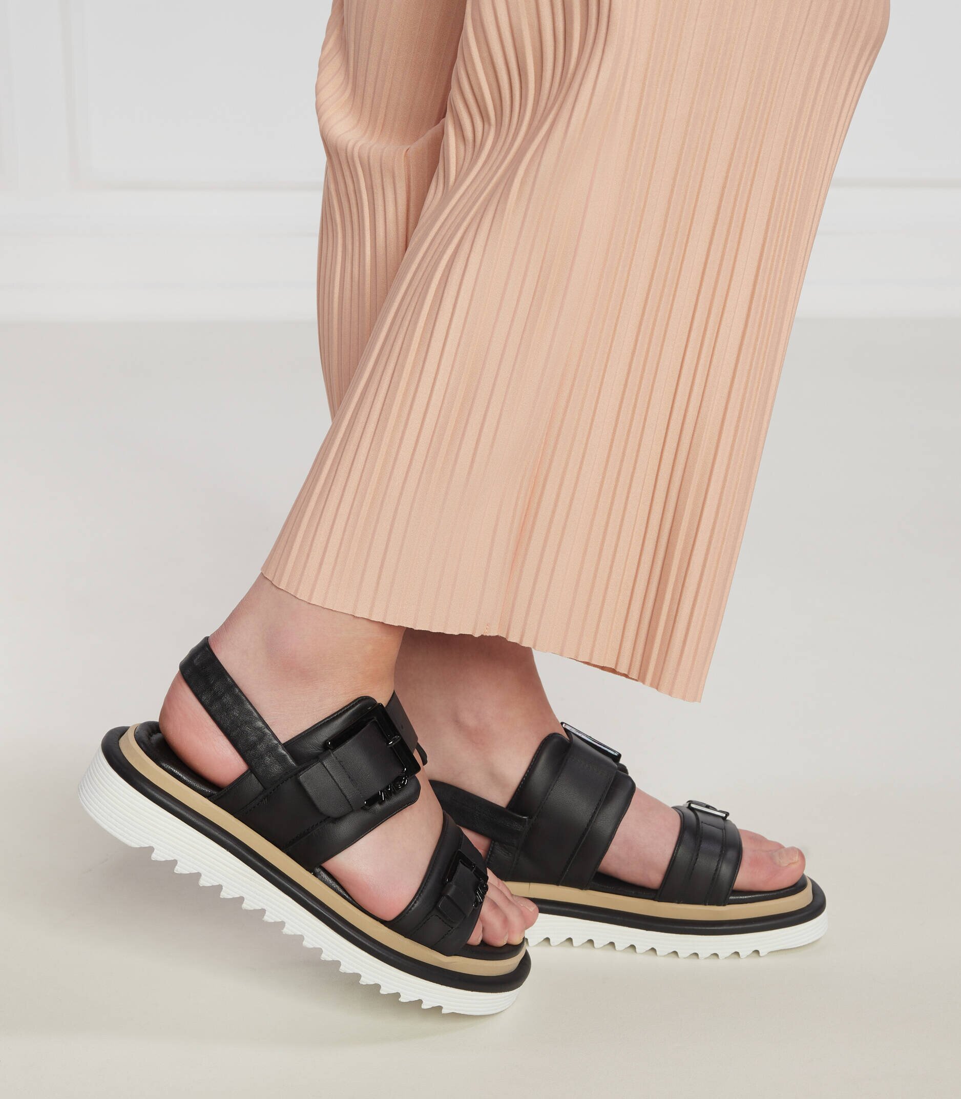 Marc Cain De piele sandale