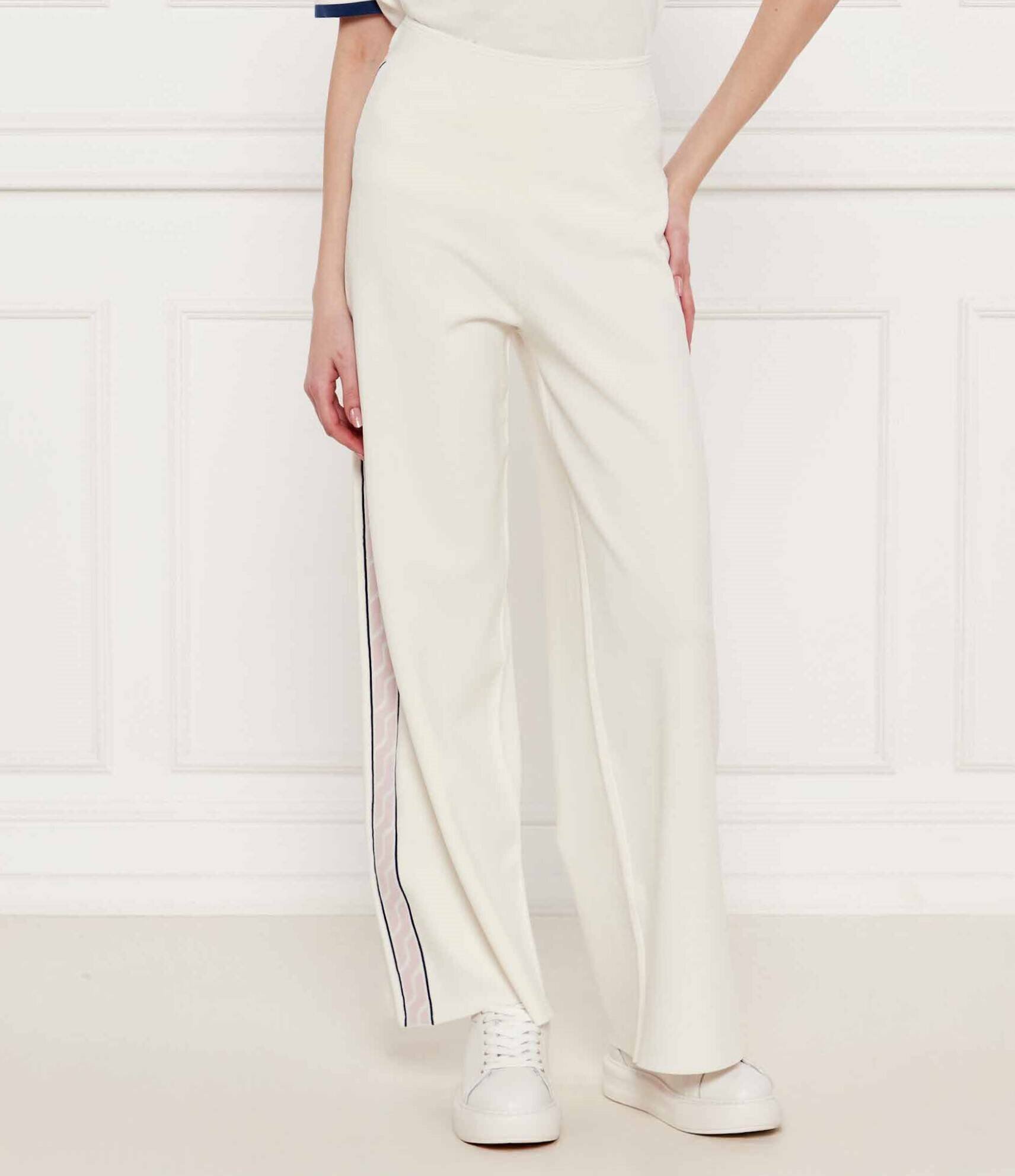 Marc Cain Pantaloni de trening | flare fit