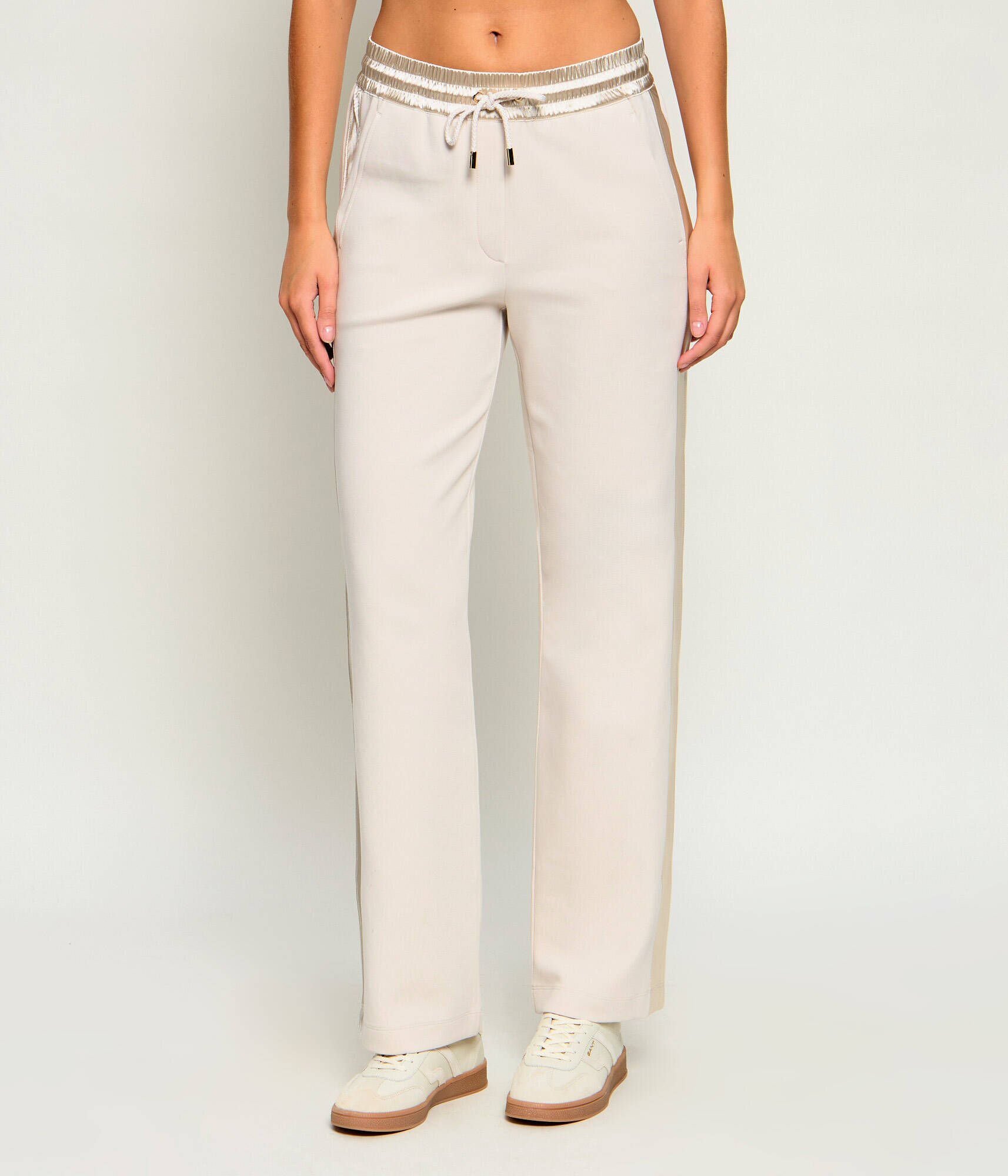 Marc Cain Pantaloni de trening | Relaxed fit