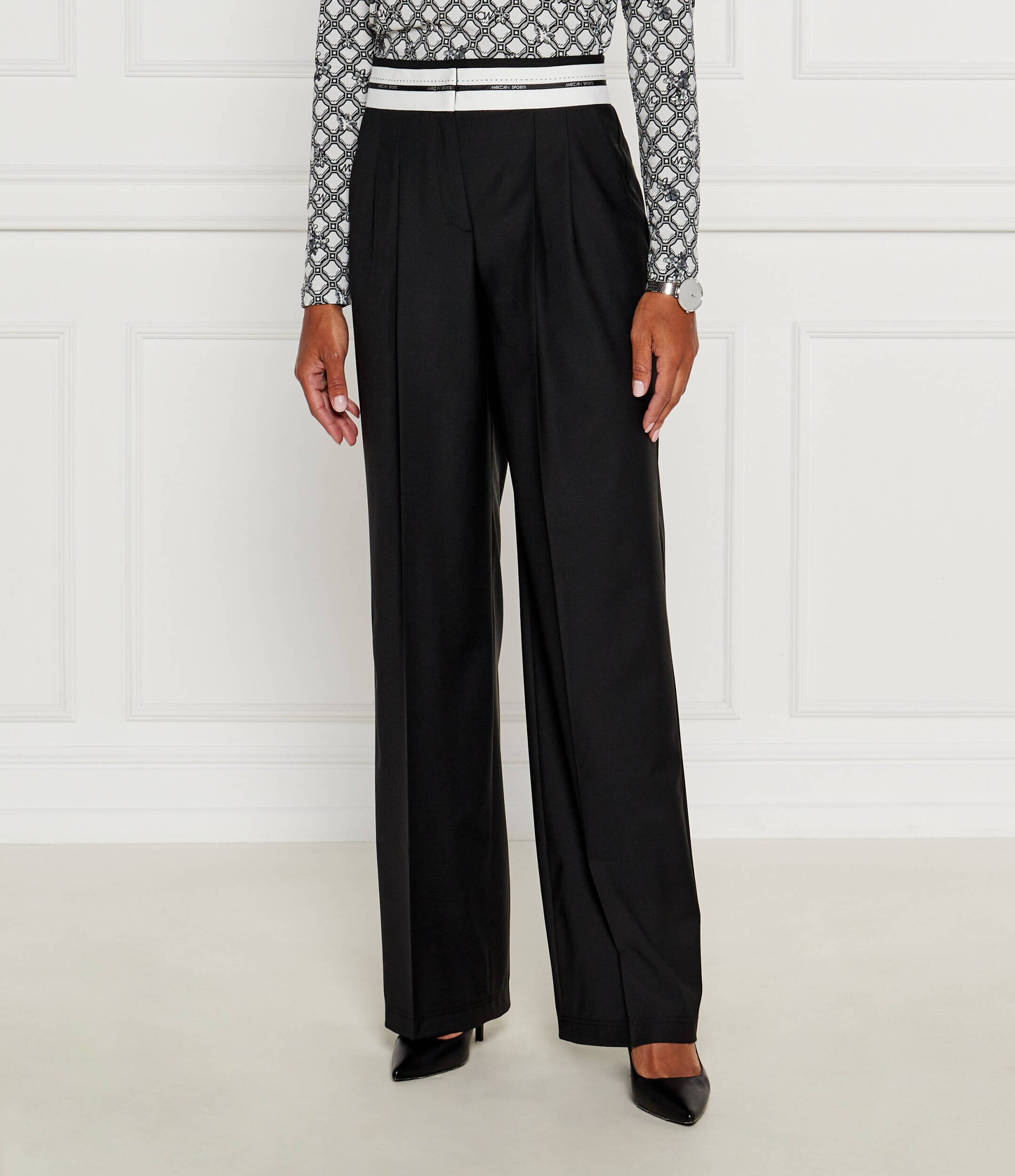 Marc Cain Pantaloni | flare fit cu adaos de lână