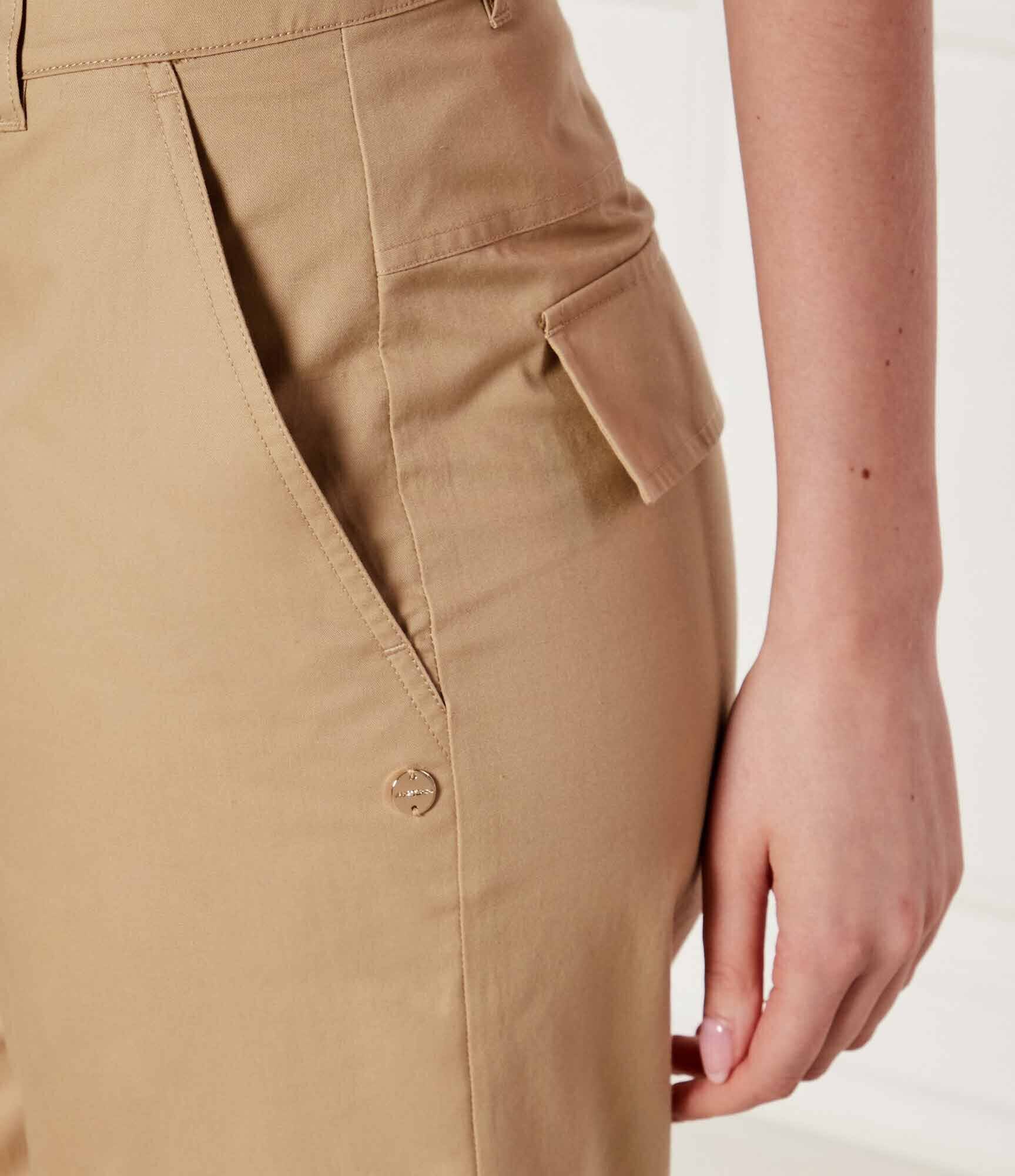 Marc Cain Pantaloni RENTON | Relaxed fit cu adaos de mătase
