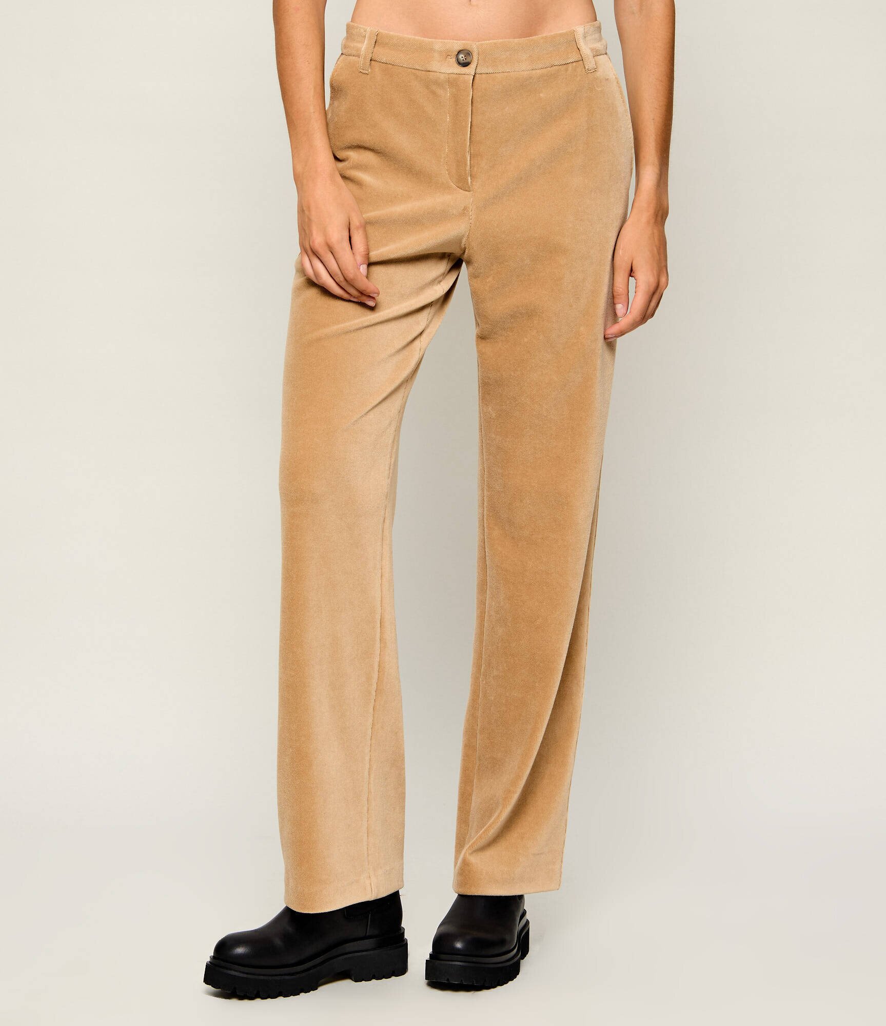Marc Cain Pantaloni Wukari | Relaxed fit | catifea reiată