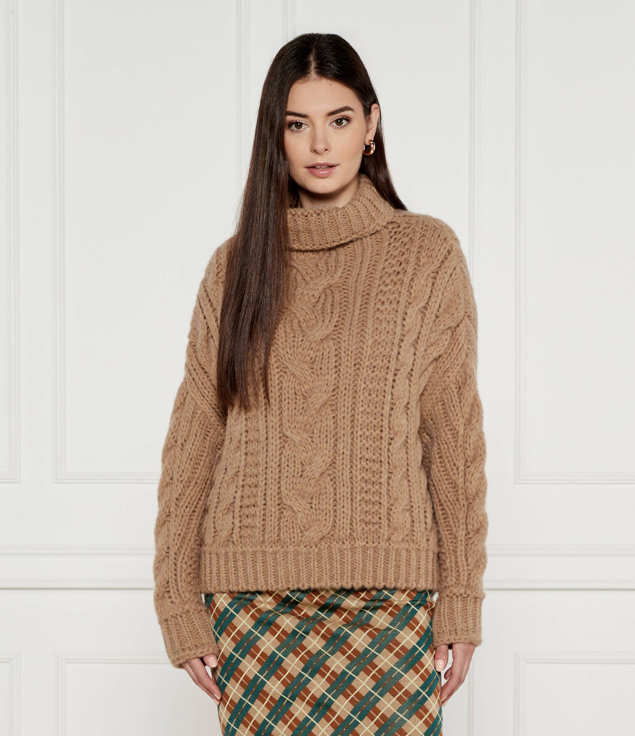 Marc Cain Pulover | Oversize fit cu adaos de lână