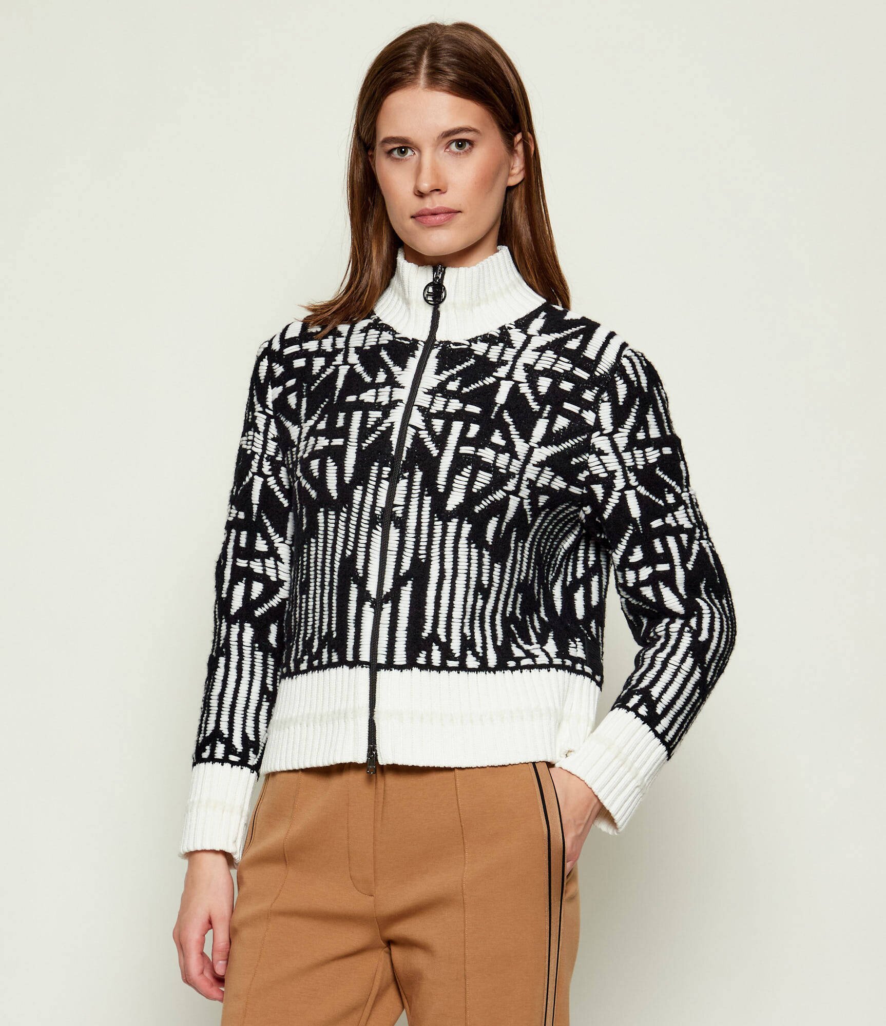 Marc Cain Pulover | regular fit cu adaos de lână