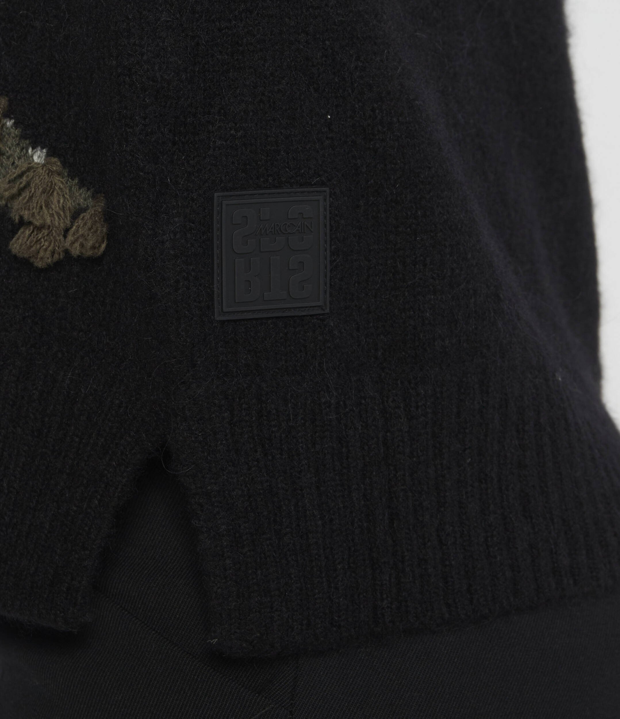 Marc Cain Pulover | Relaxed fit cu adaos de lână