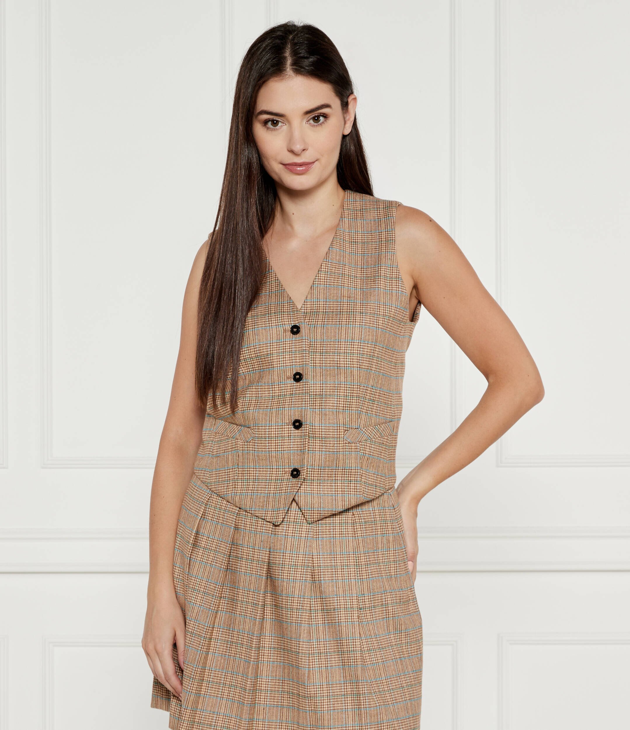 Marc Cain Vestă | Slim Fit cu adaos de lână