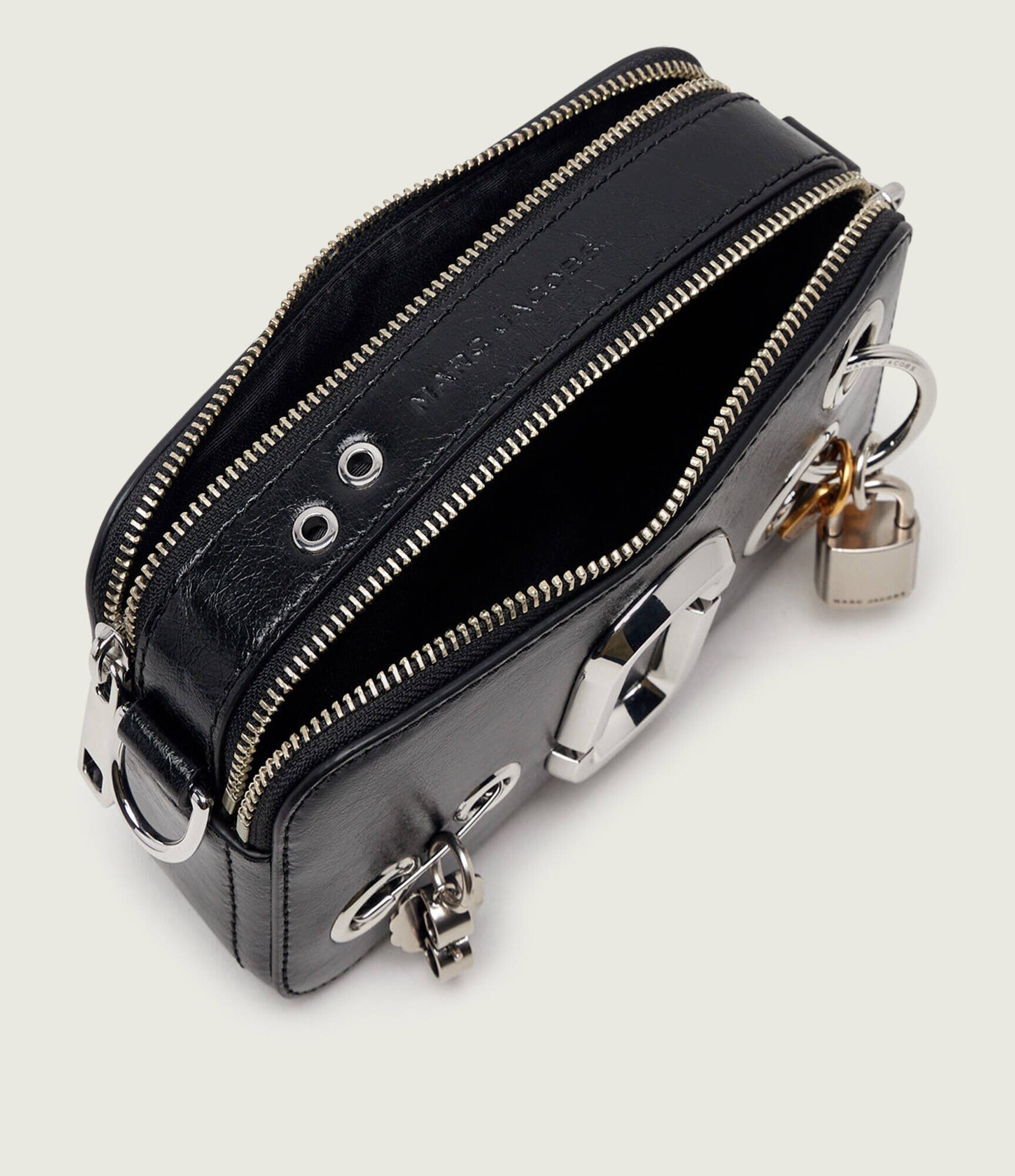 Marc Jacobs De piele geantă poștaș The Grommet Charm Snapshot