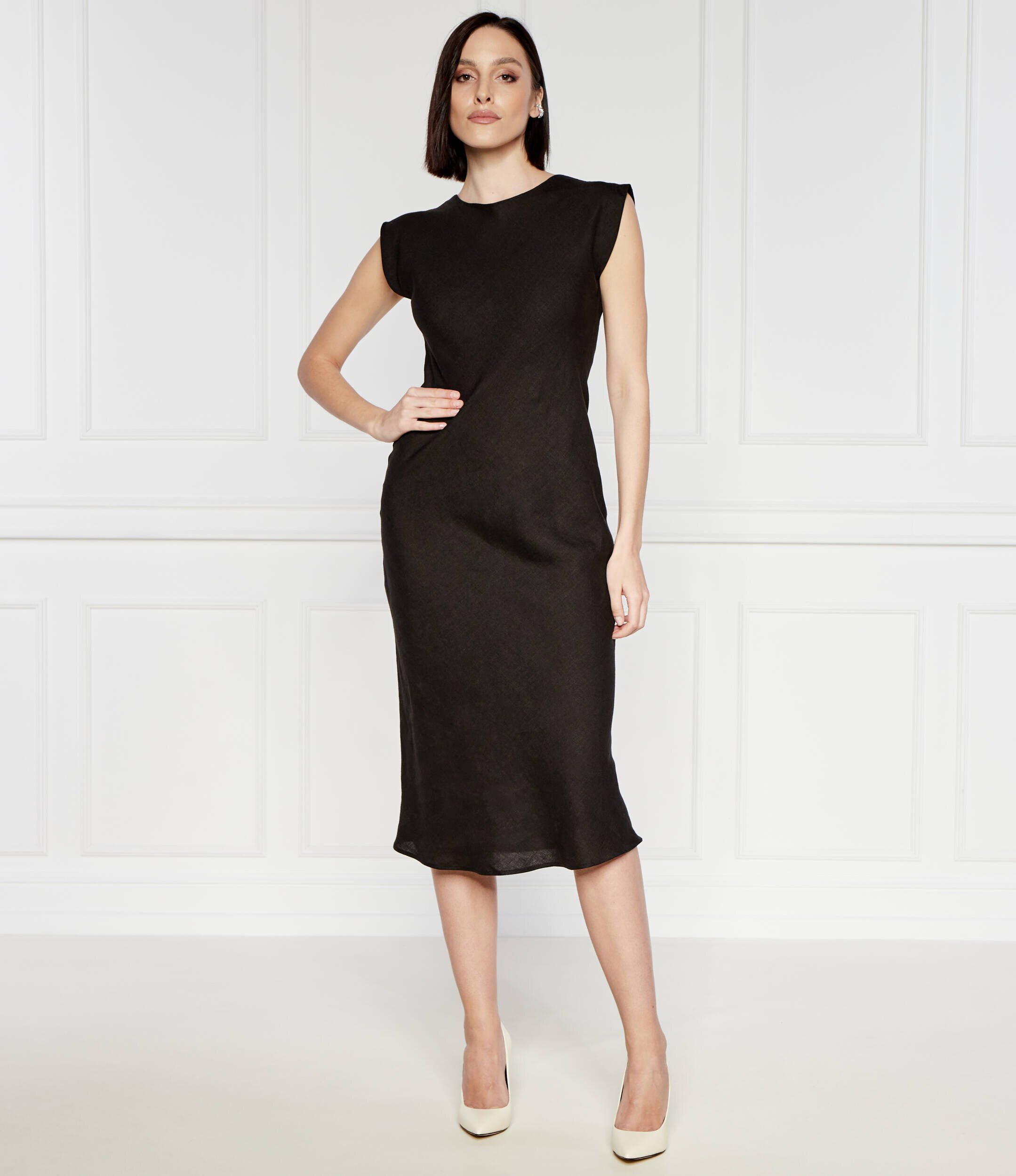 Marella De in rochie HIDALGO