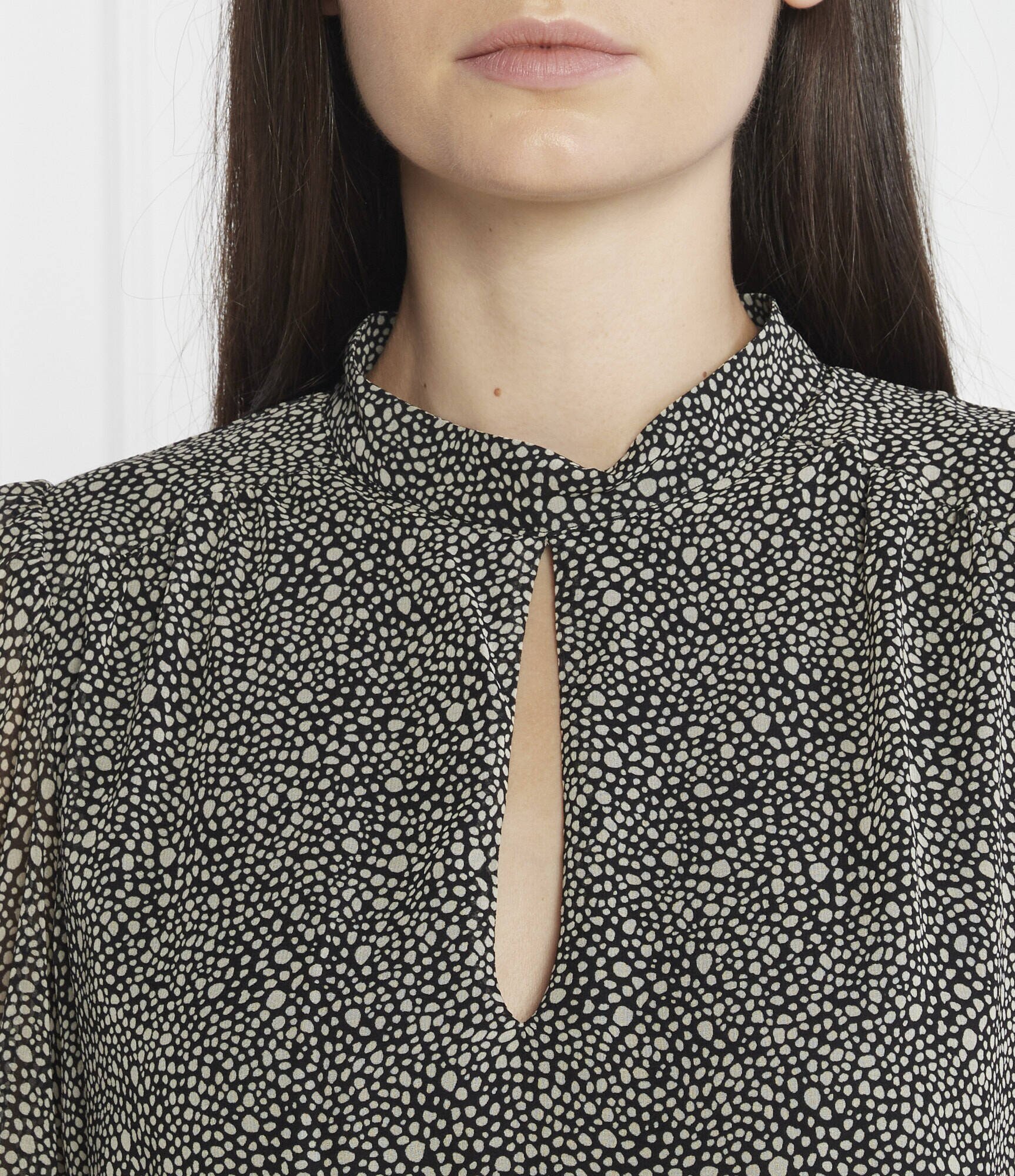 Marella Rochie ARTUR