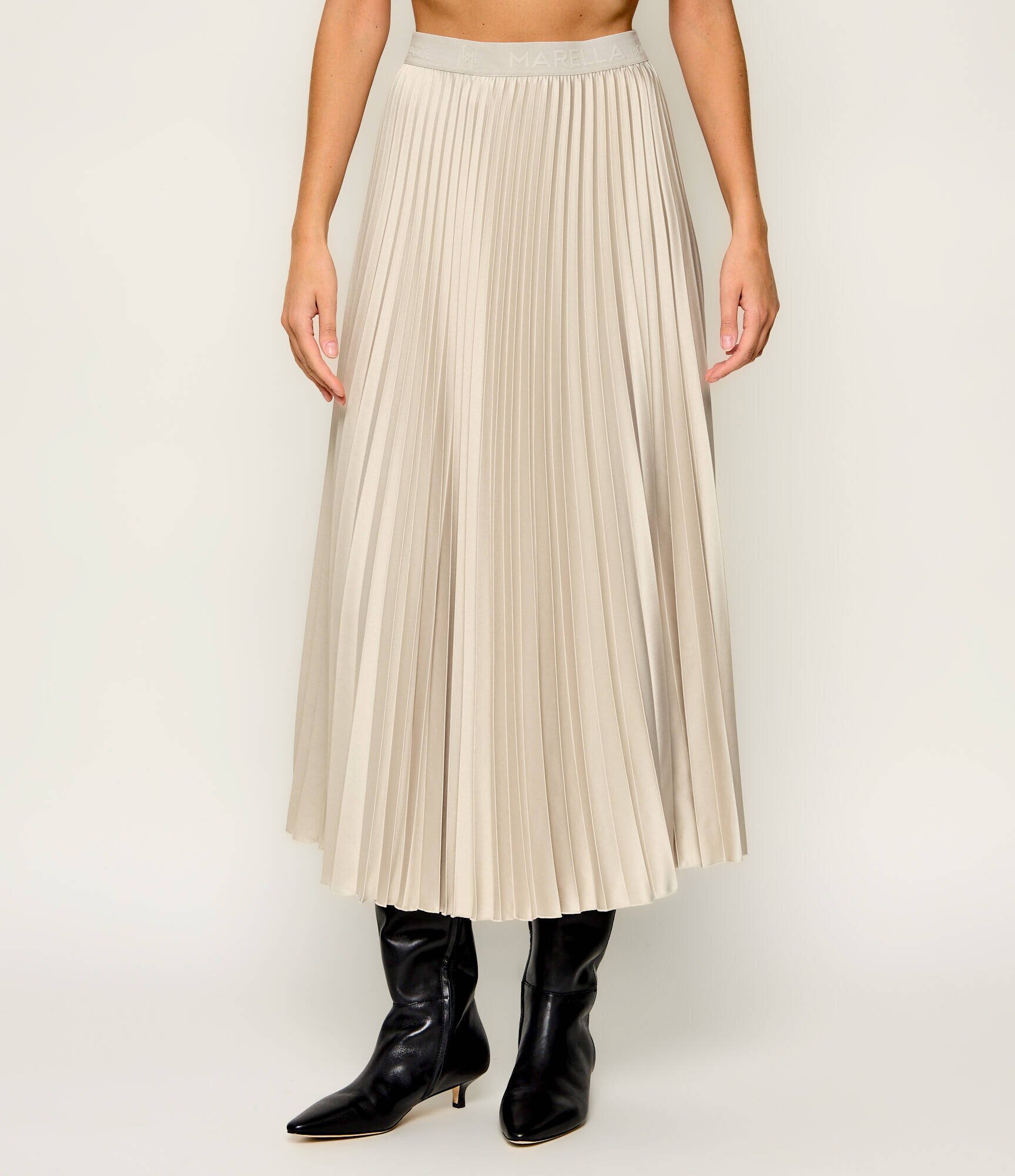 Marella SPORT De satin fustă Mllesodo