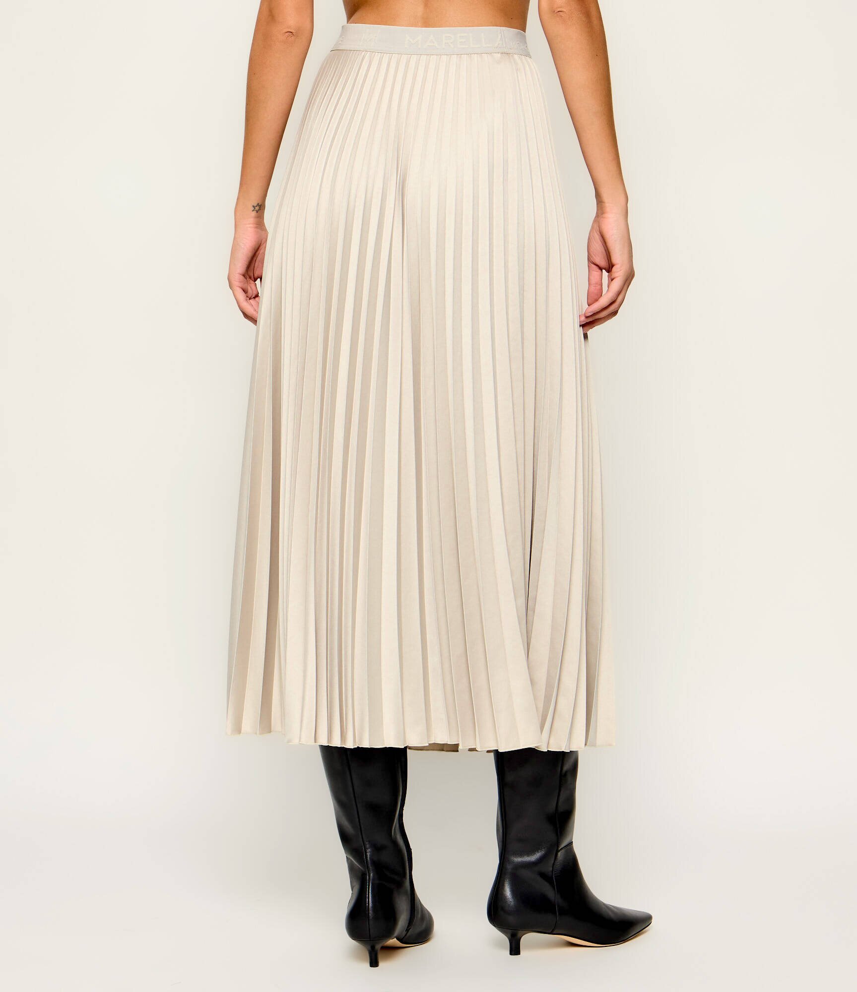 Marella SPORT De satin fustă Mllesodo