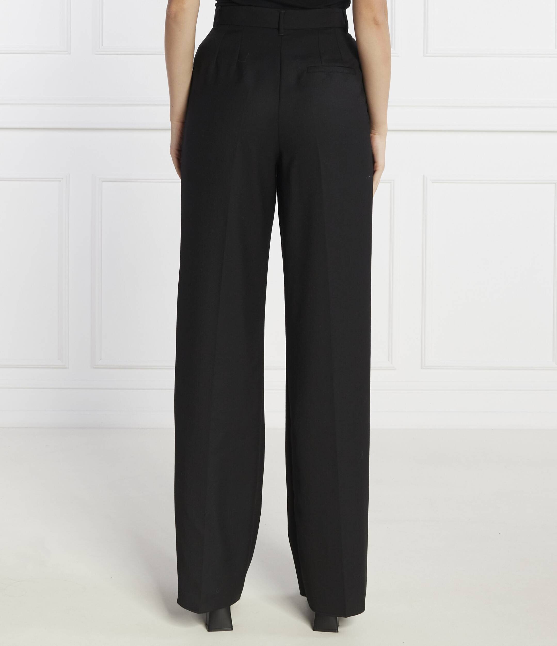 Marella SPORT Pantaloni | Loose fit | cu adaos de in