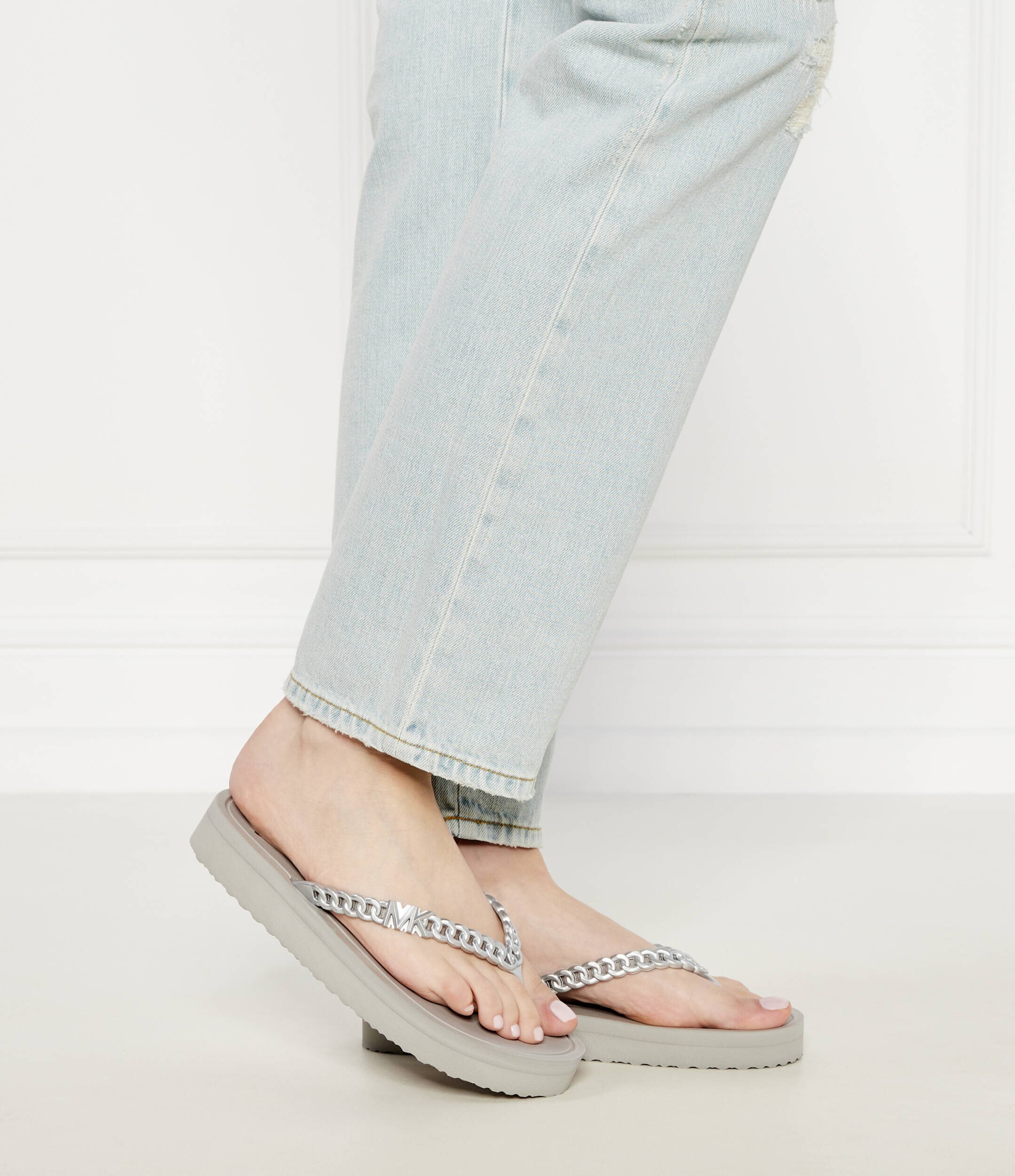 Michael Kors Flip flops Zaza