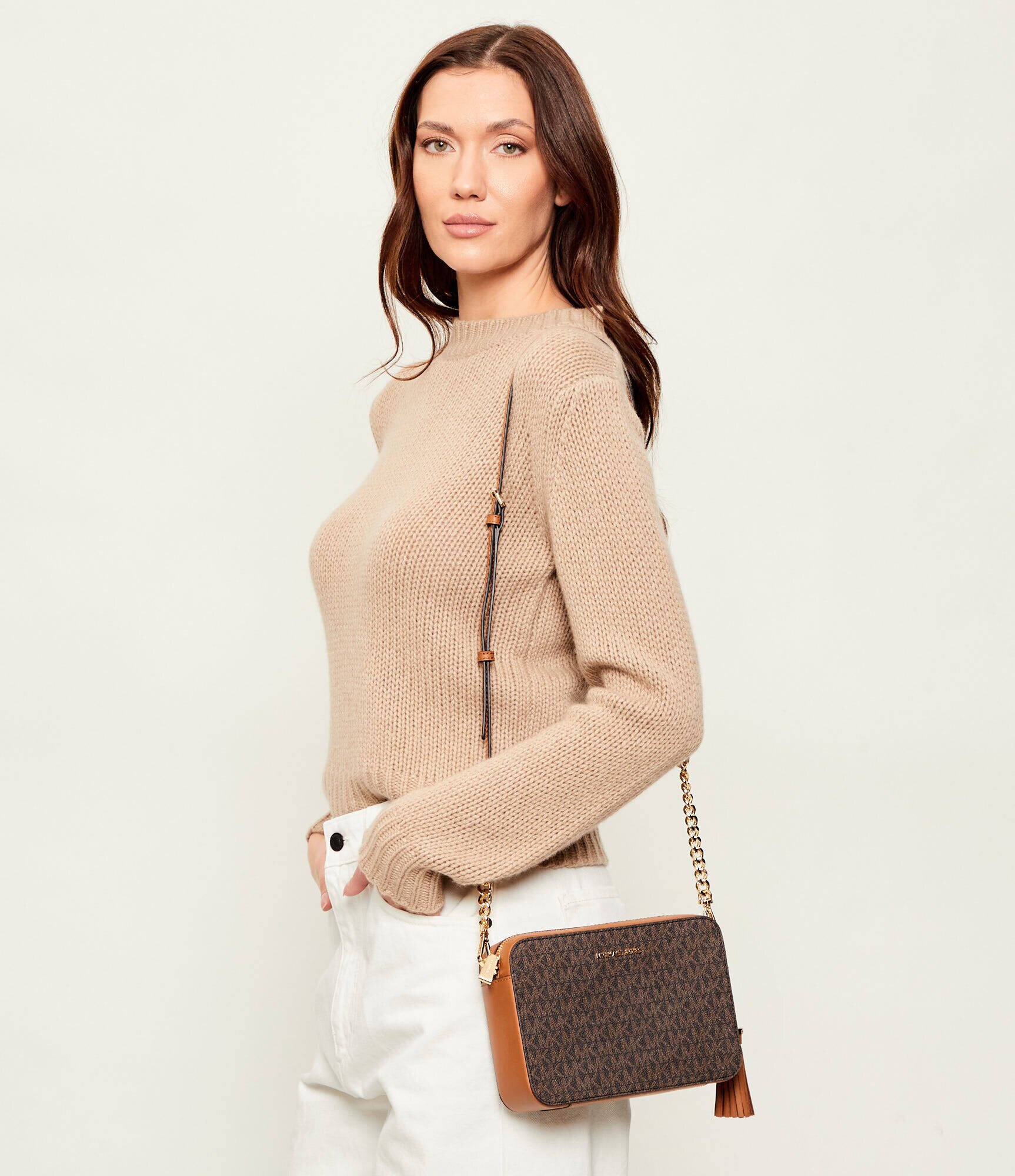 Michael Kors Geantă poștaș Ginny