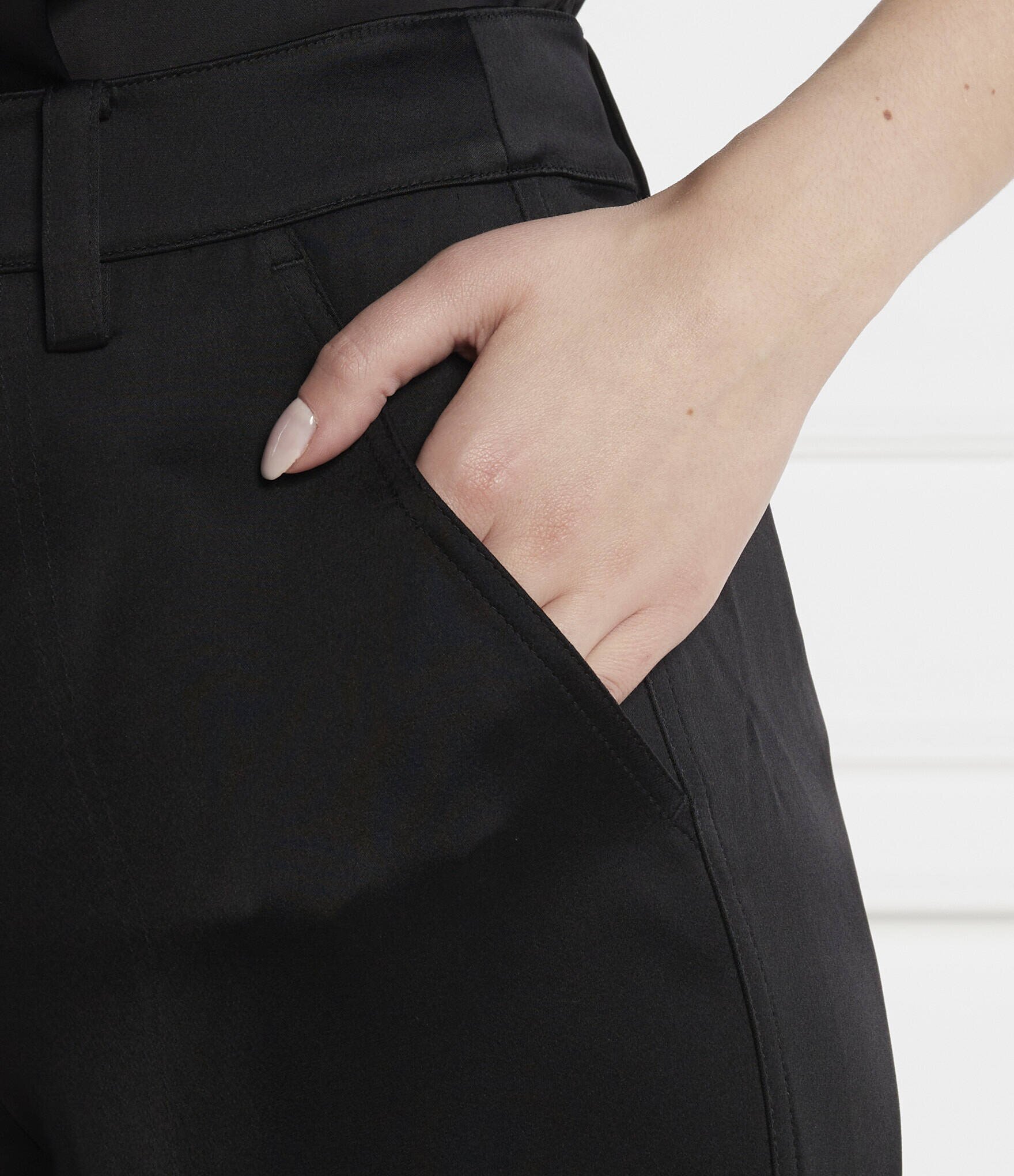 Michael Kors Pantaloni SATIN CARGO PANT | Loose fit