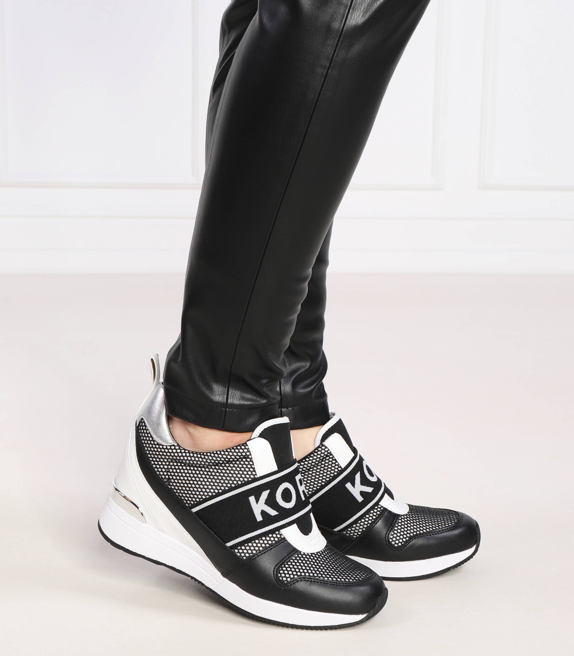 Michael Kors Teniși din piele Maven