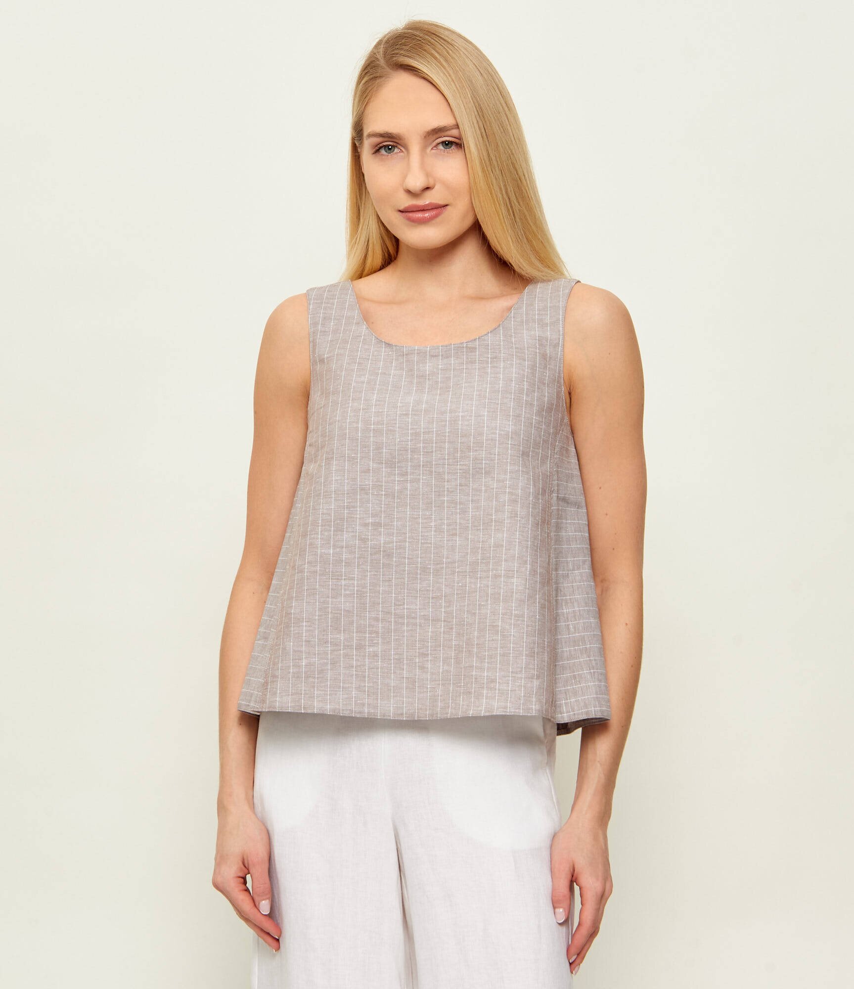 MM De in top LCALIGA | Loose fit