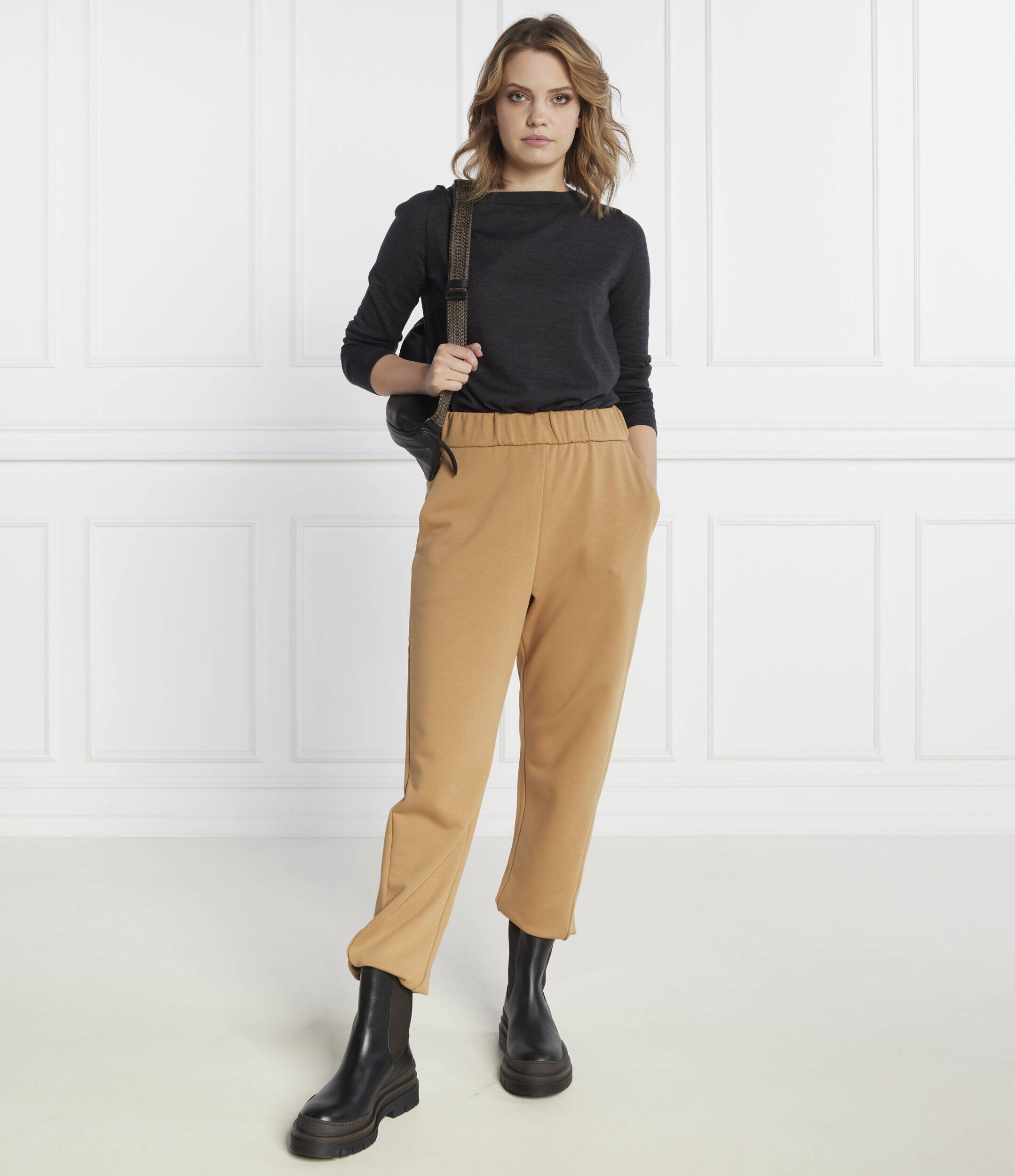 MM Pantaloni de trening | Regular Fit