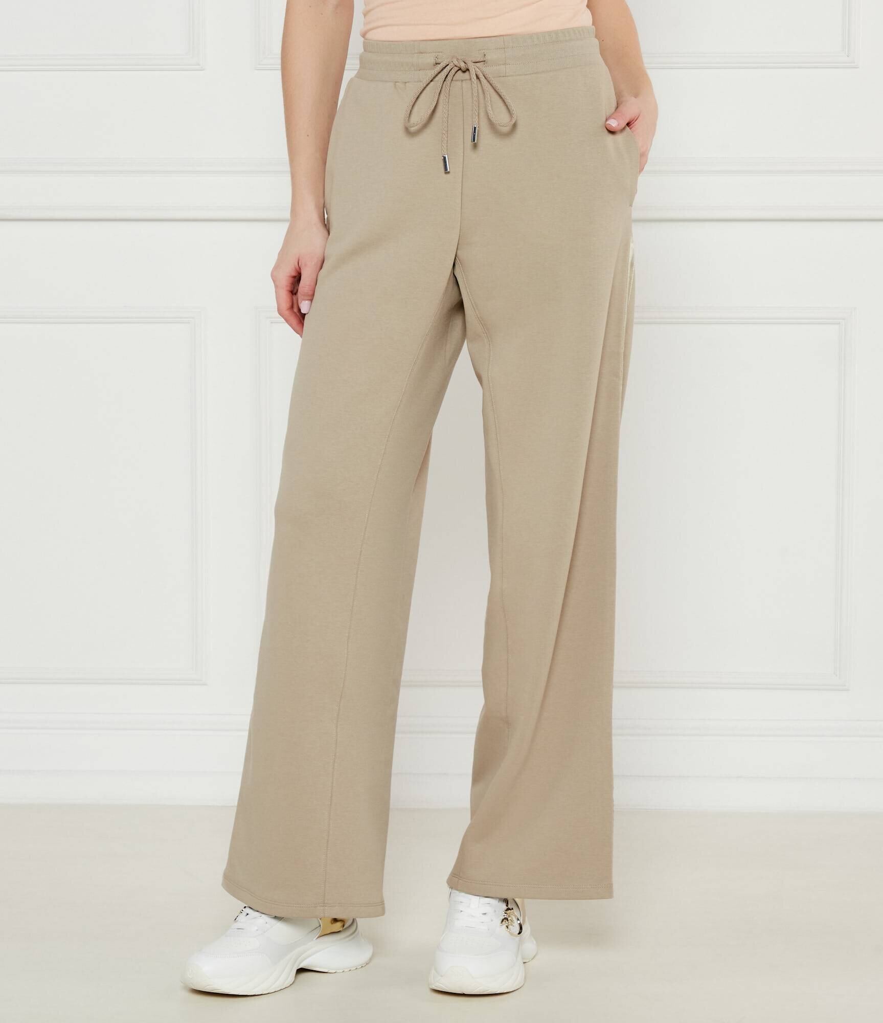 MM Pantaloni de trening Veles | flare fit