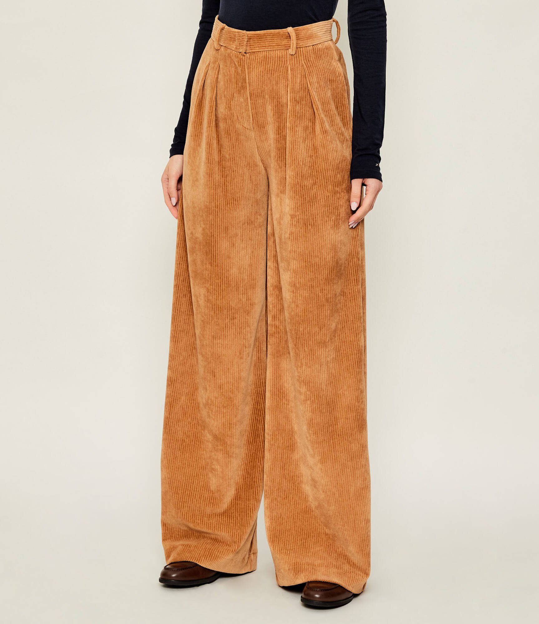MM Pantaloni HENRY | flare fit | catifea reiată