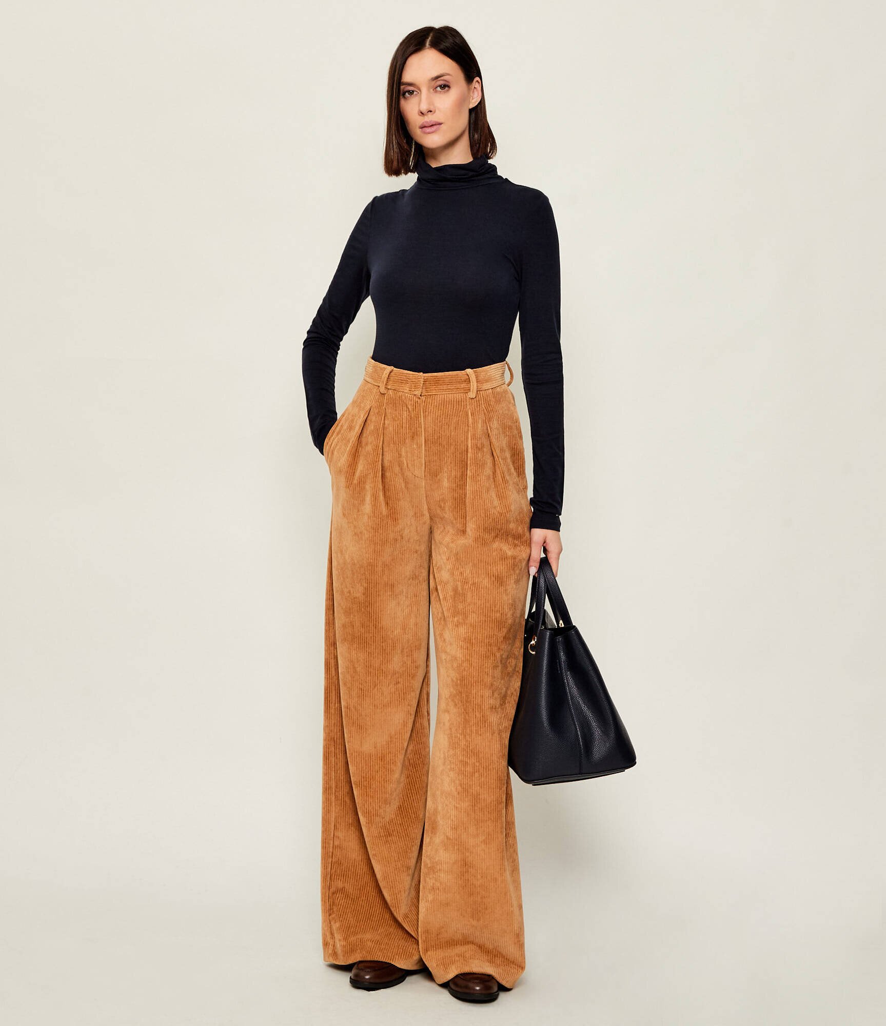 MM Pantaloni HENRY | flare fit | catifea reiată