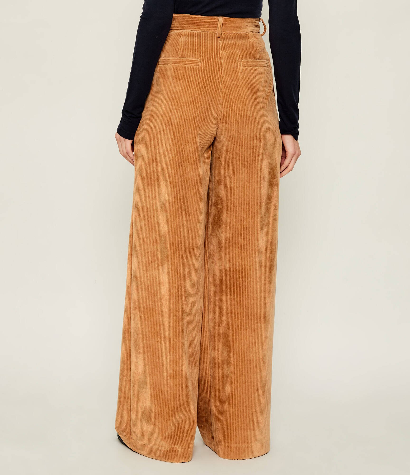 MM Pantaloni HENRY | flare fit | catifea reiată