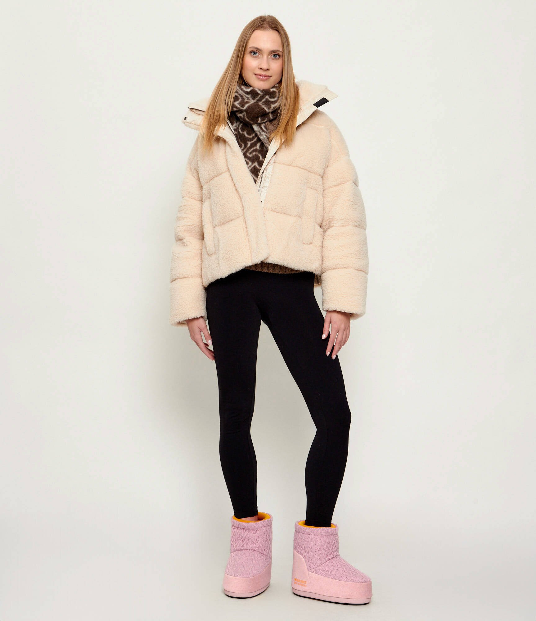 Moon Boot Bocanci ICON LOW NOLACE KNIT | x Guest in Residence