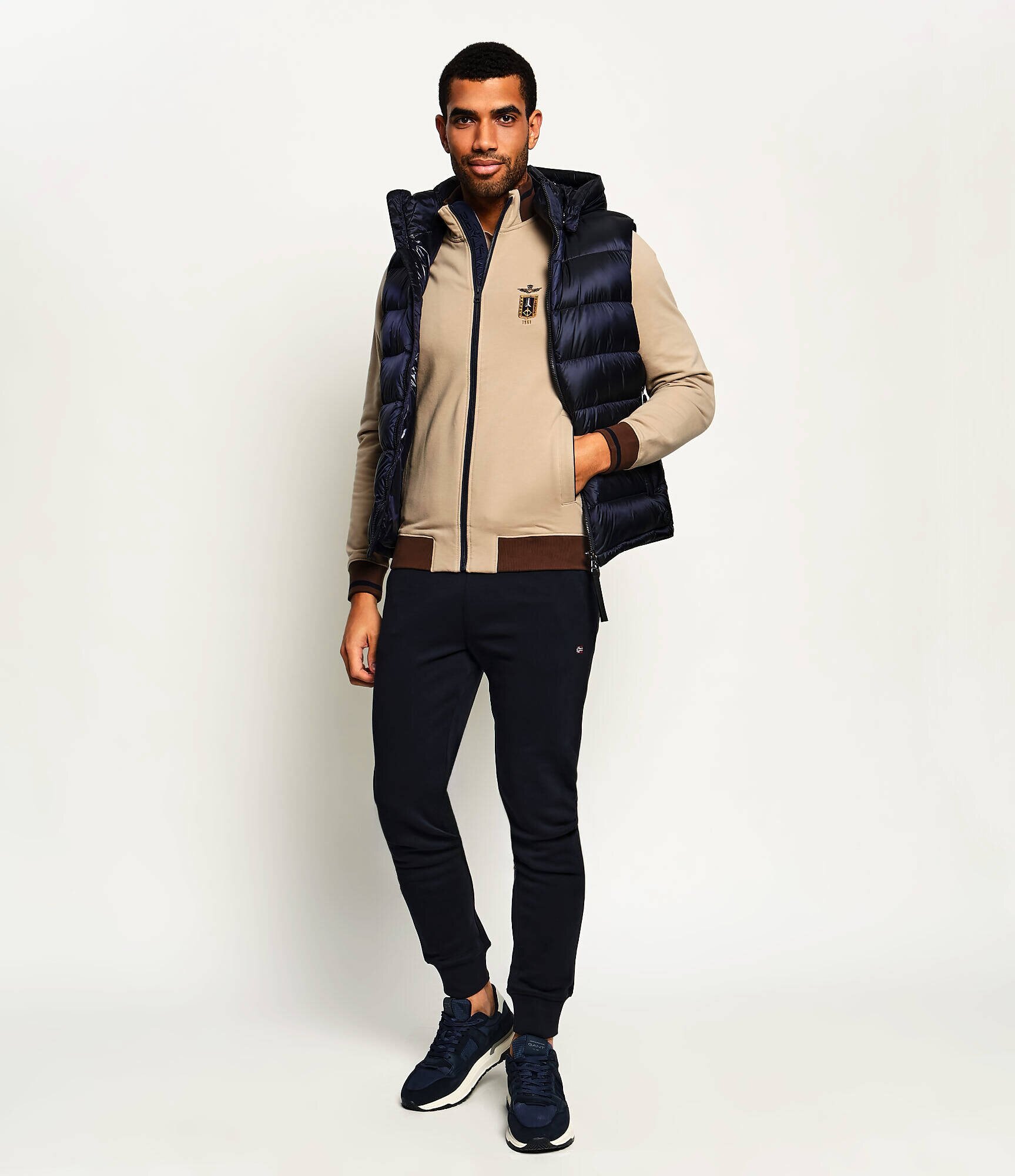 Napapijri Pantaloni de trening MALIS SUM | Regular Fit