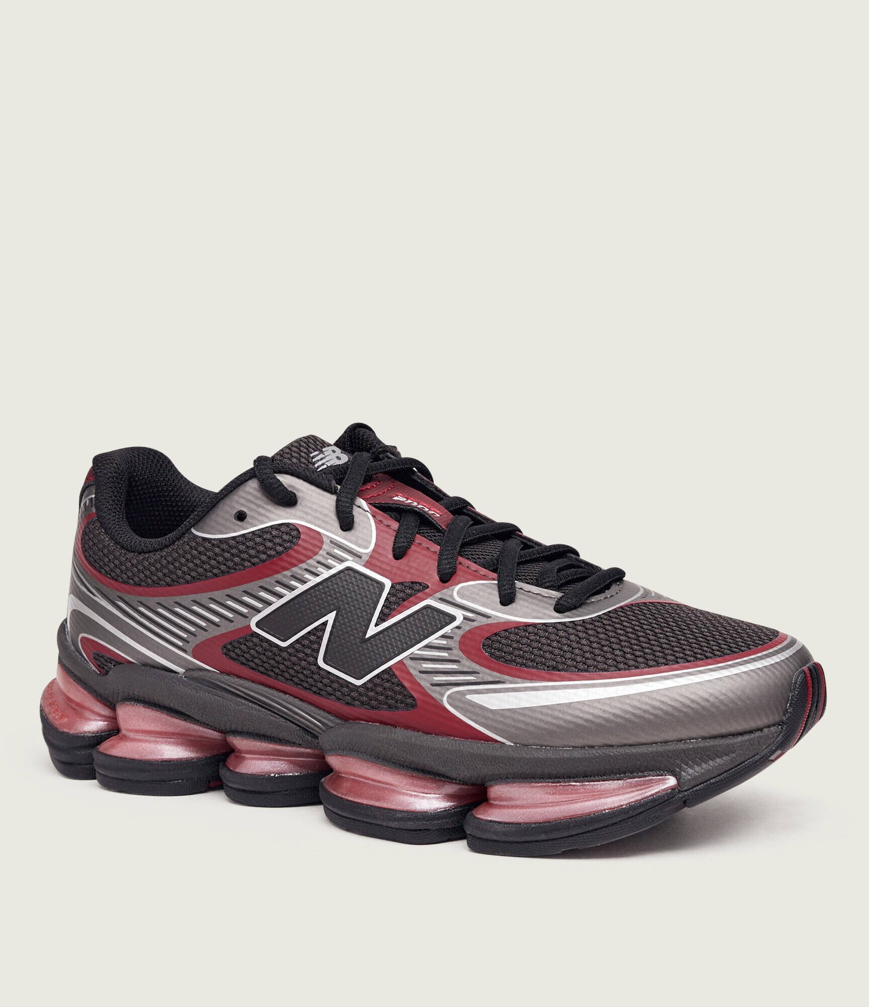 New Balance Sneakers U2000
