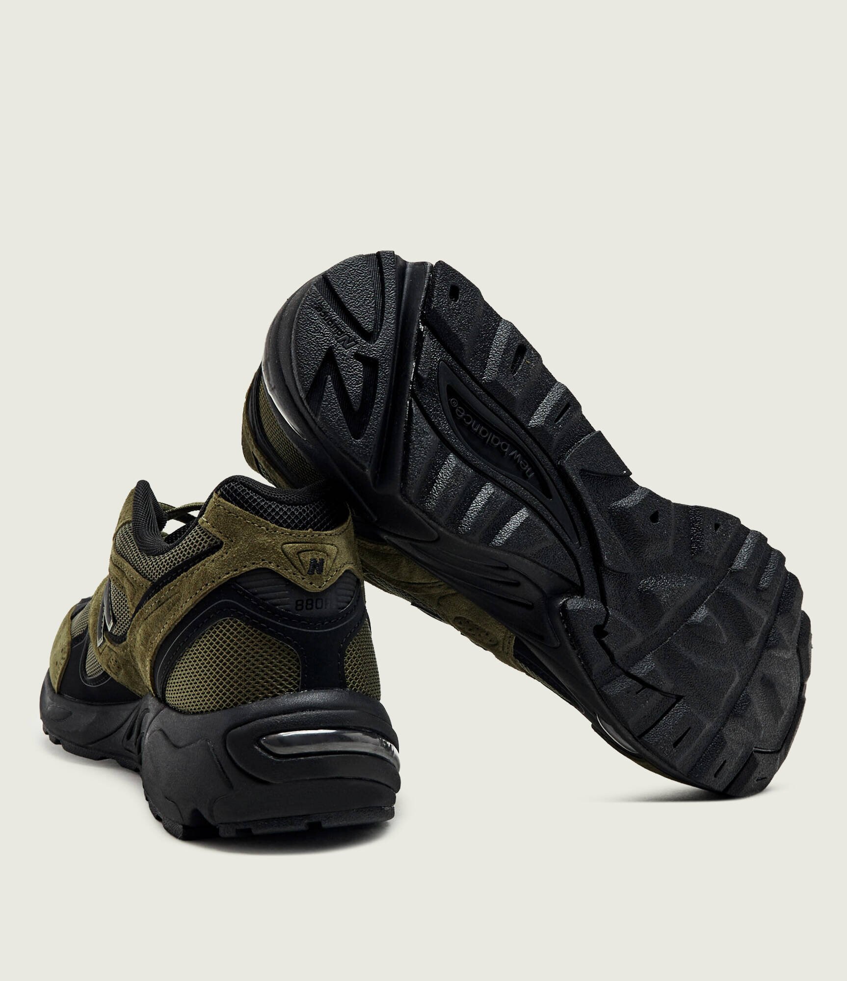 New Balance Sneakers U880R | piele întoarsă