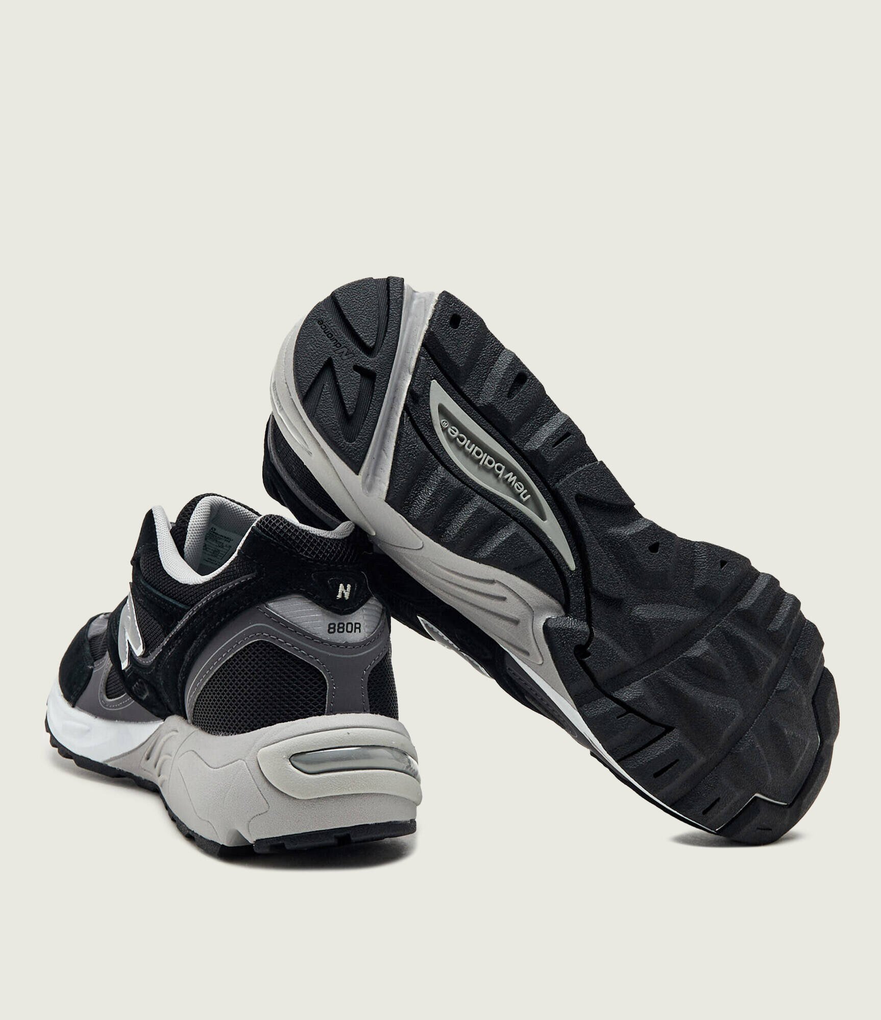 New Balance Sneakers U880R8EU | piele întoarsă